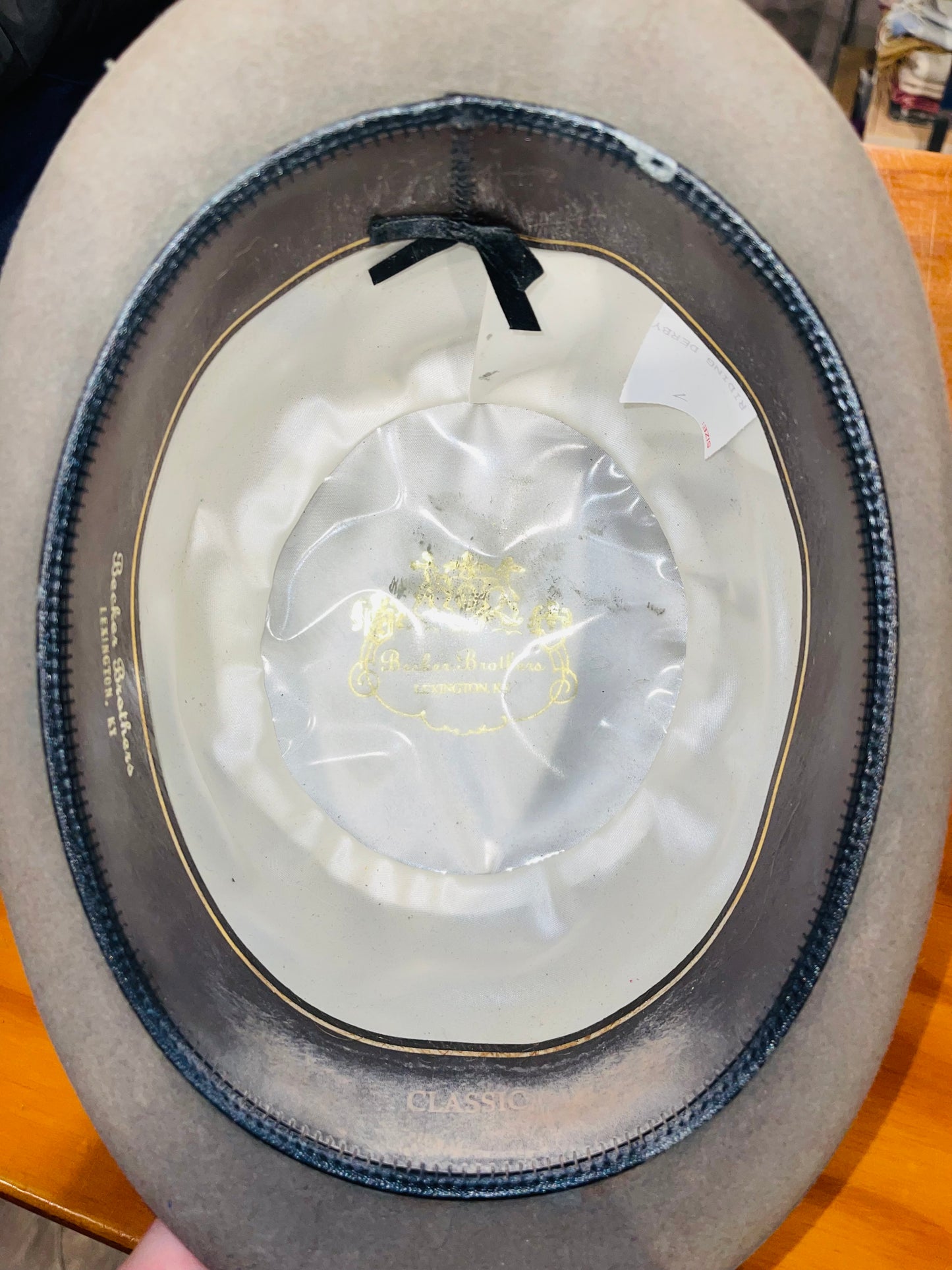 Becker Brothers, Olive Derby 7