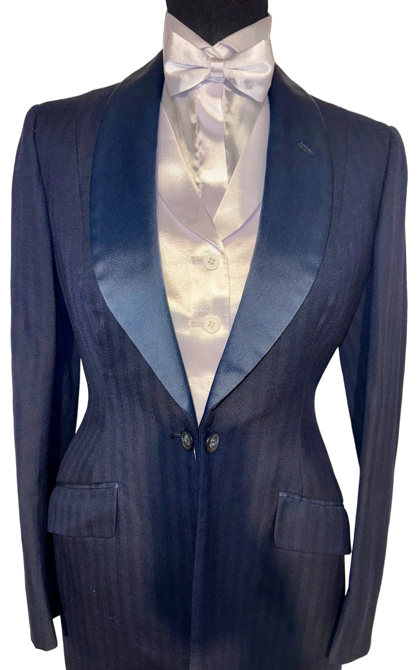 Le Cheval, Ladies Navy Formal