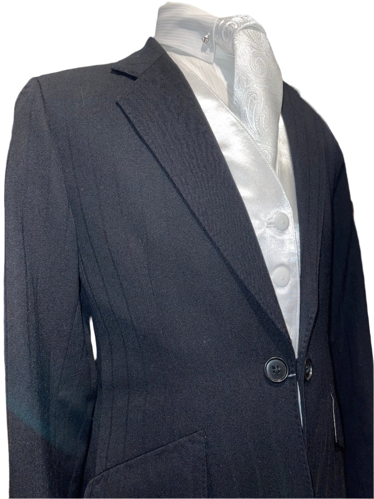 LeCheval, Youth Suit