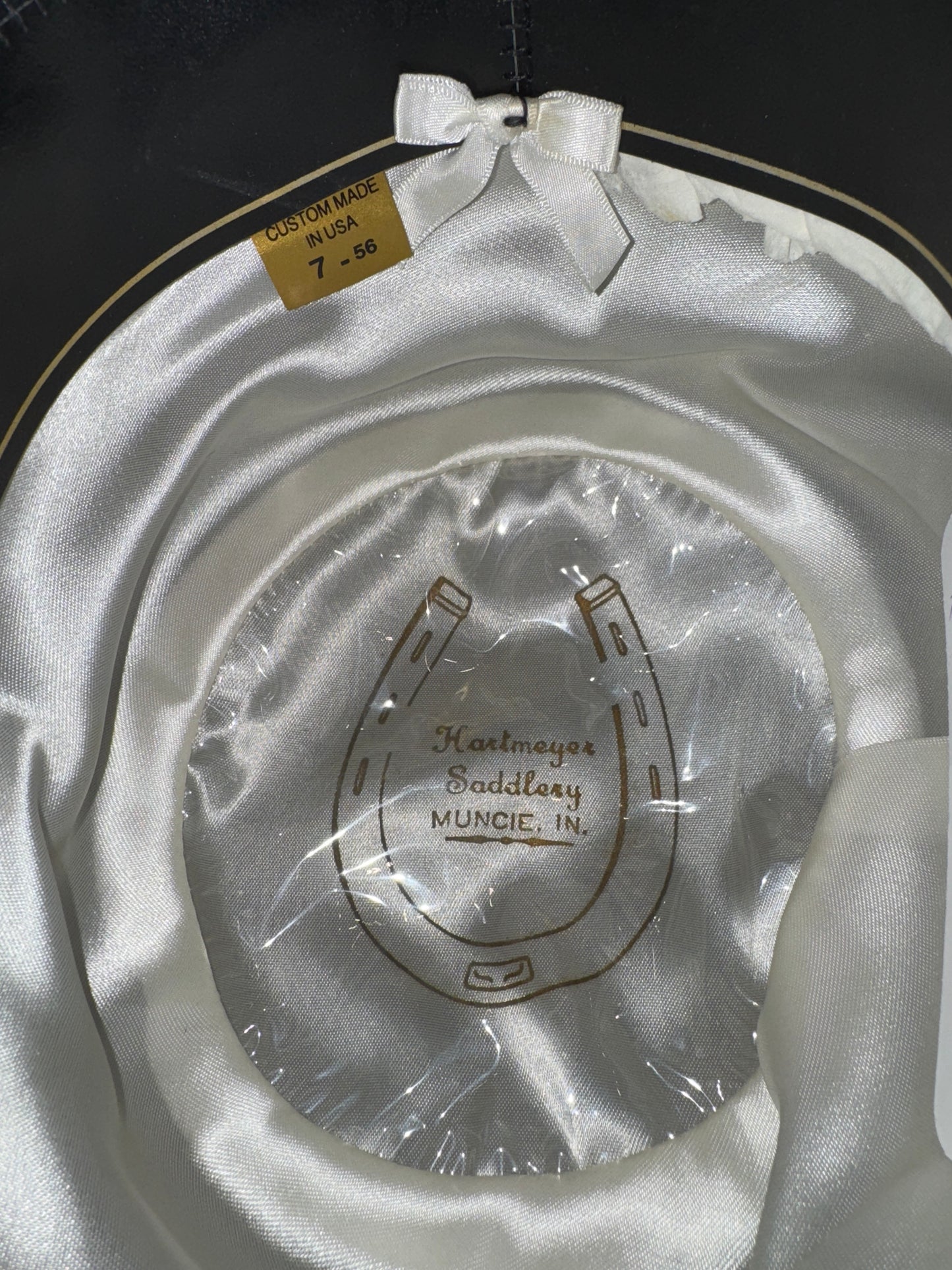 Hartmeyer, Black, 7 Derby