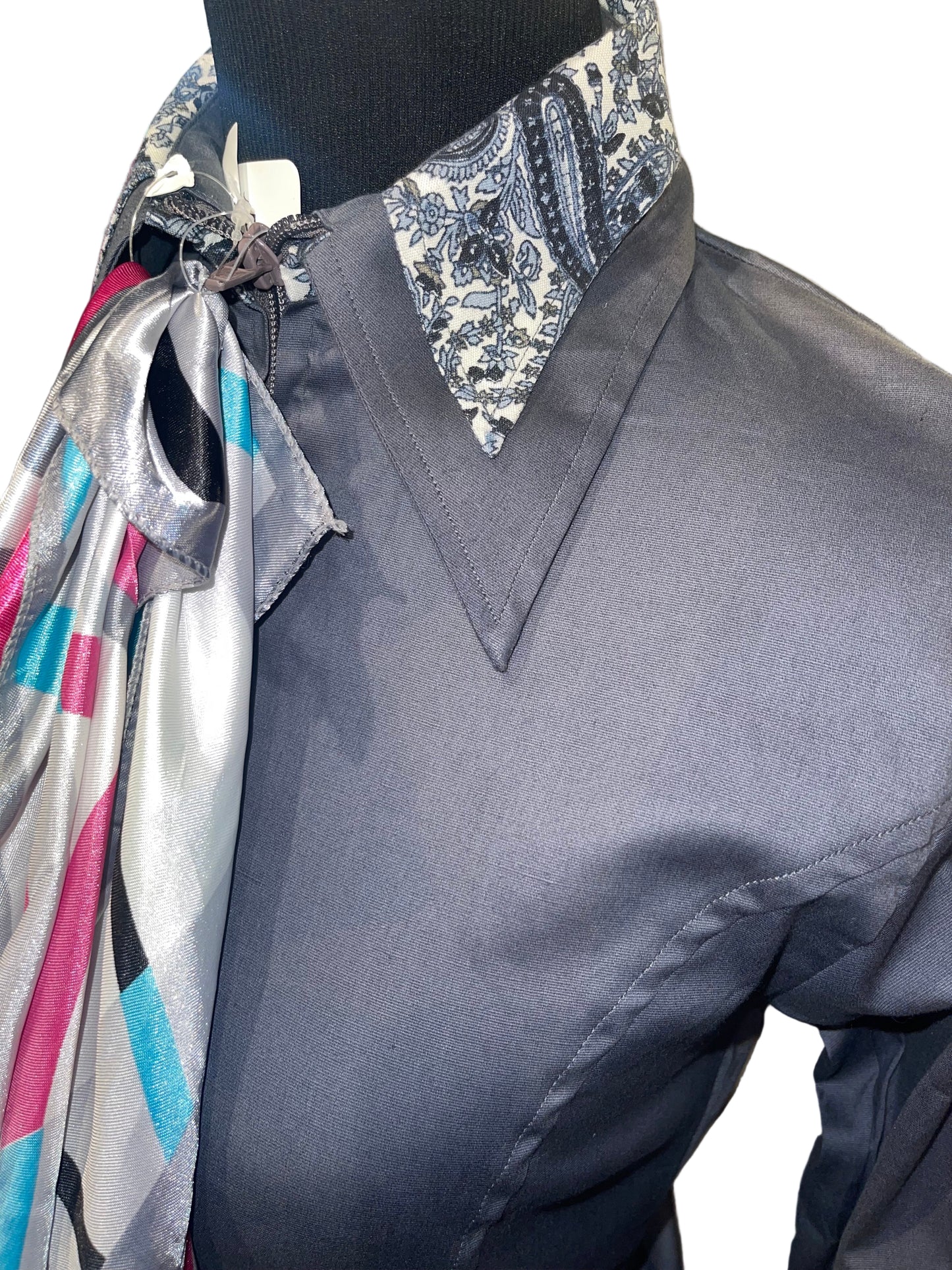 New Royal Highness, Western Shirt