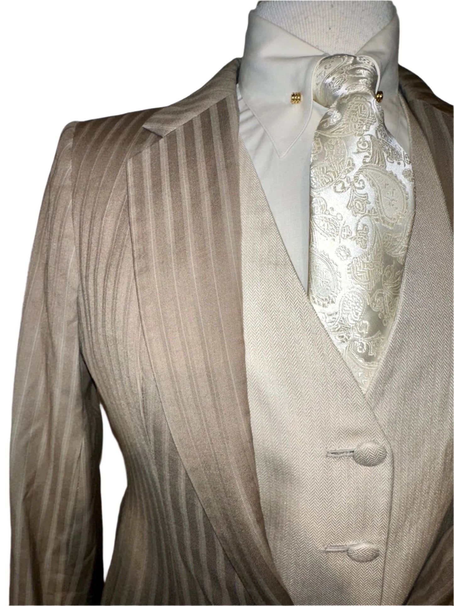 Becker Brothers, Ladies Day Suit