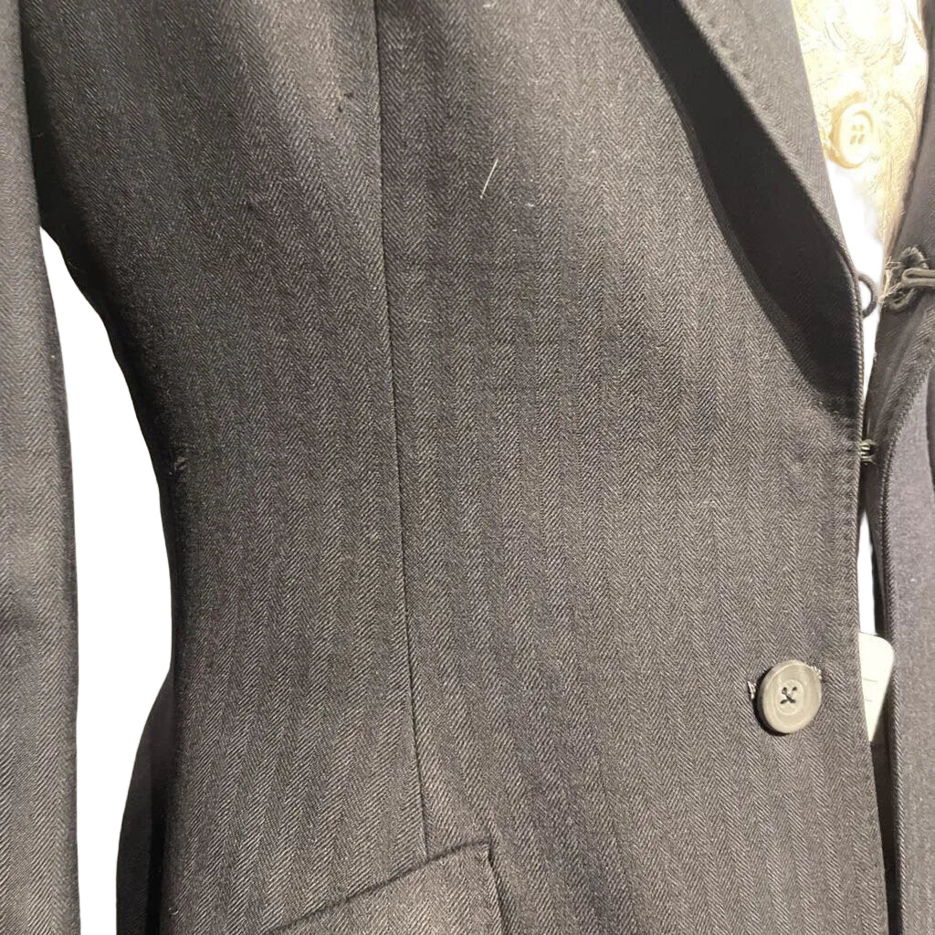 Le Cheval, Ladies Day Coat