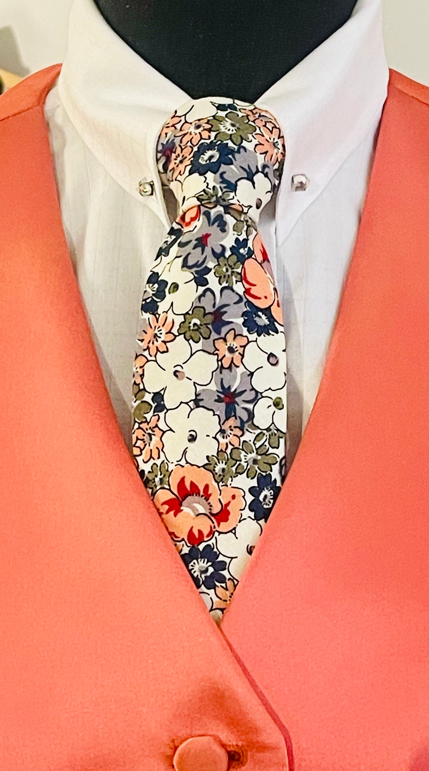 Flower Tie