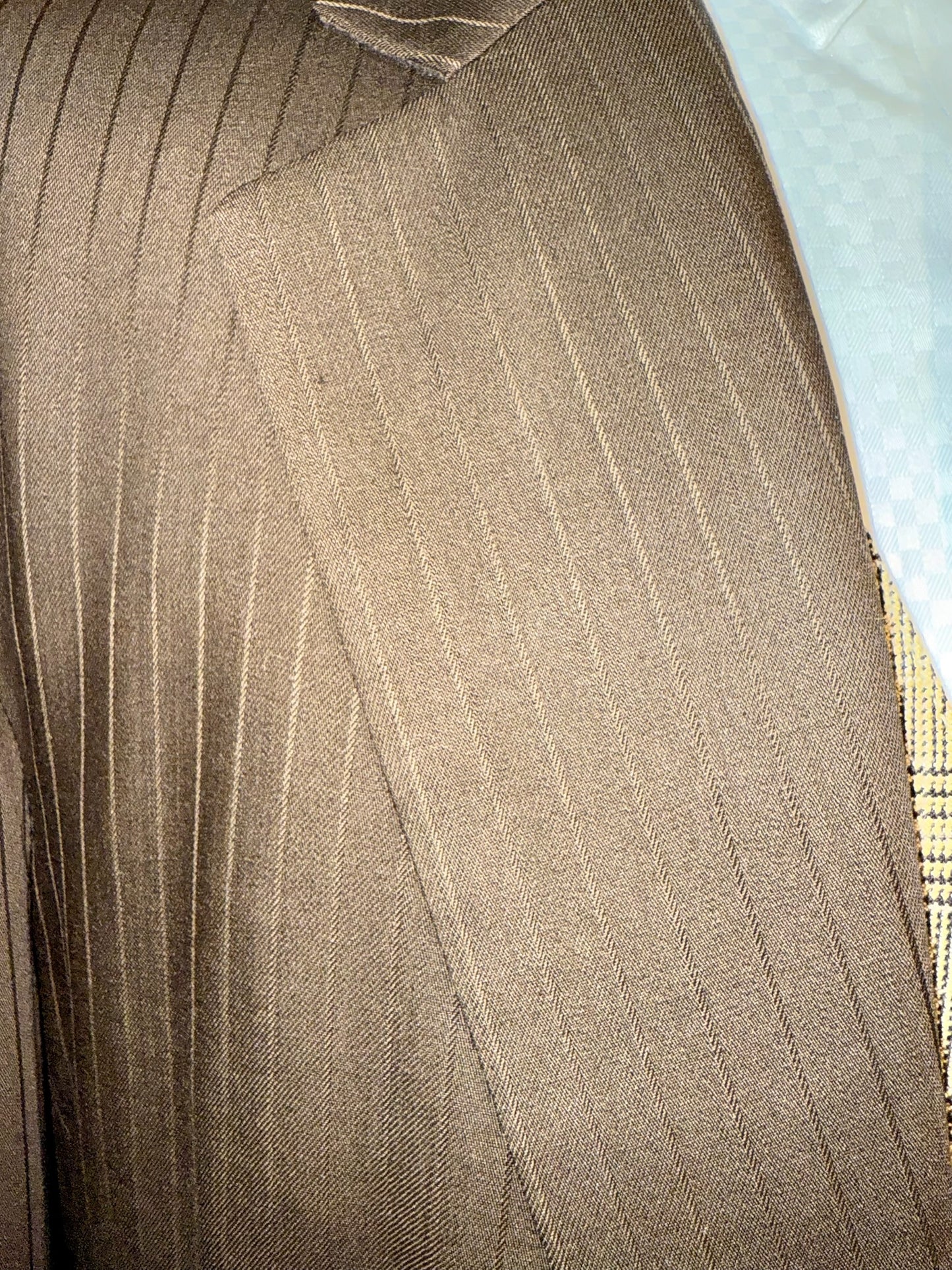 Show Season, Men's Brown Suit
