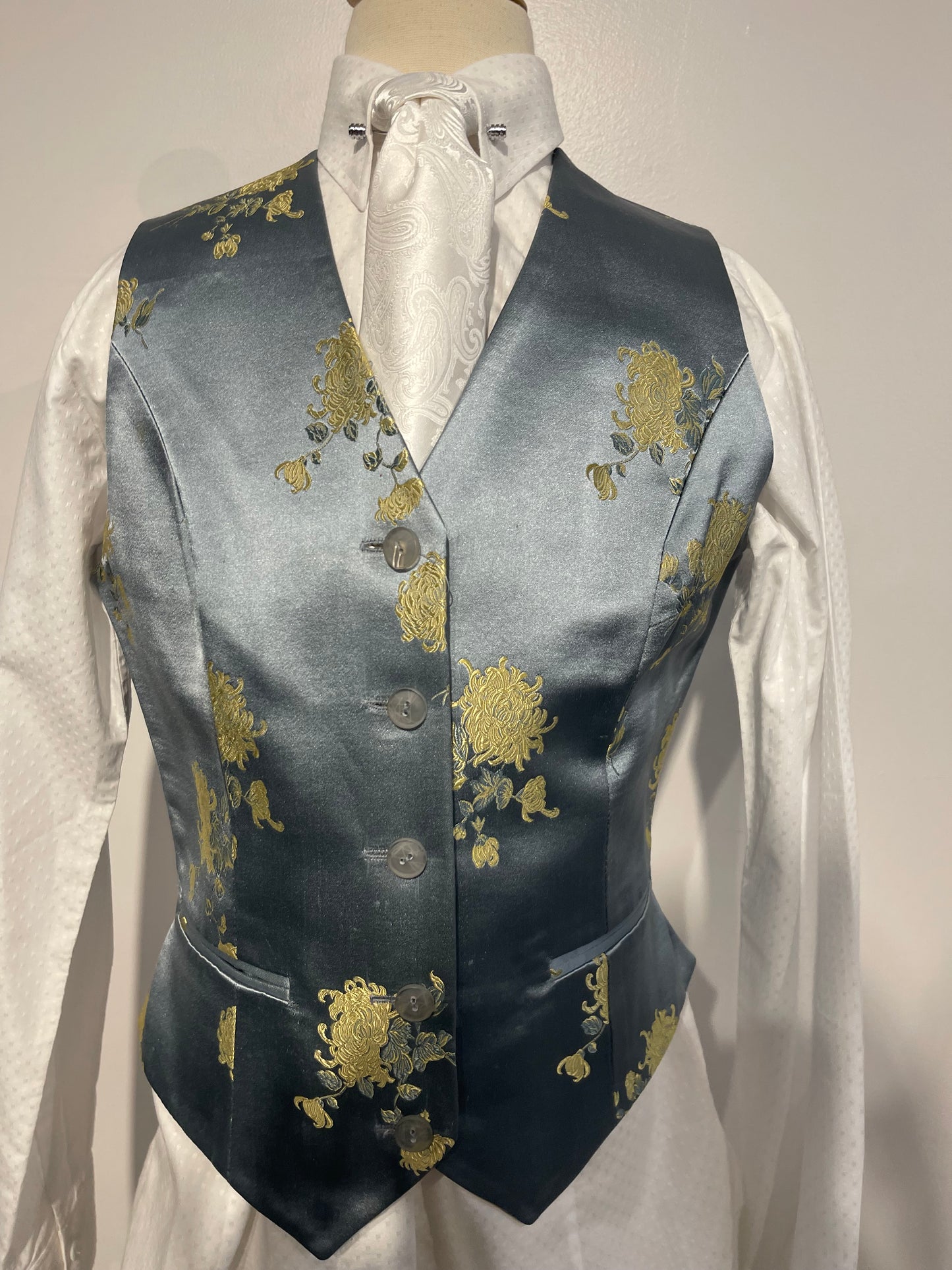 HAWKEWOOD BLUE W / GOLD ORIENTAL VEST