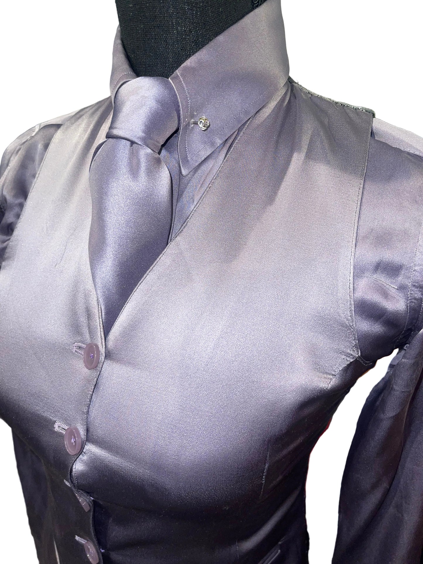 DeRegnaucourt, Purple Silk Set