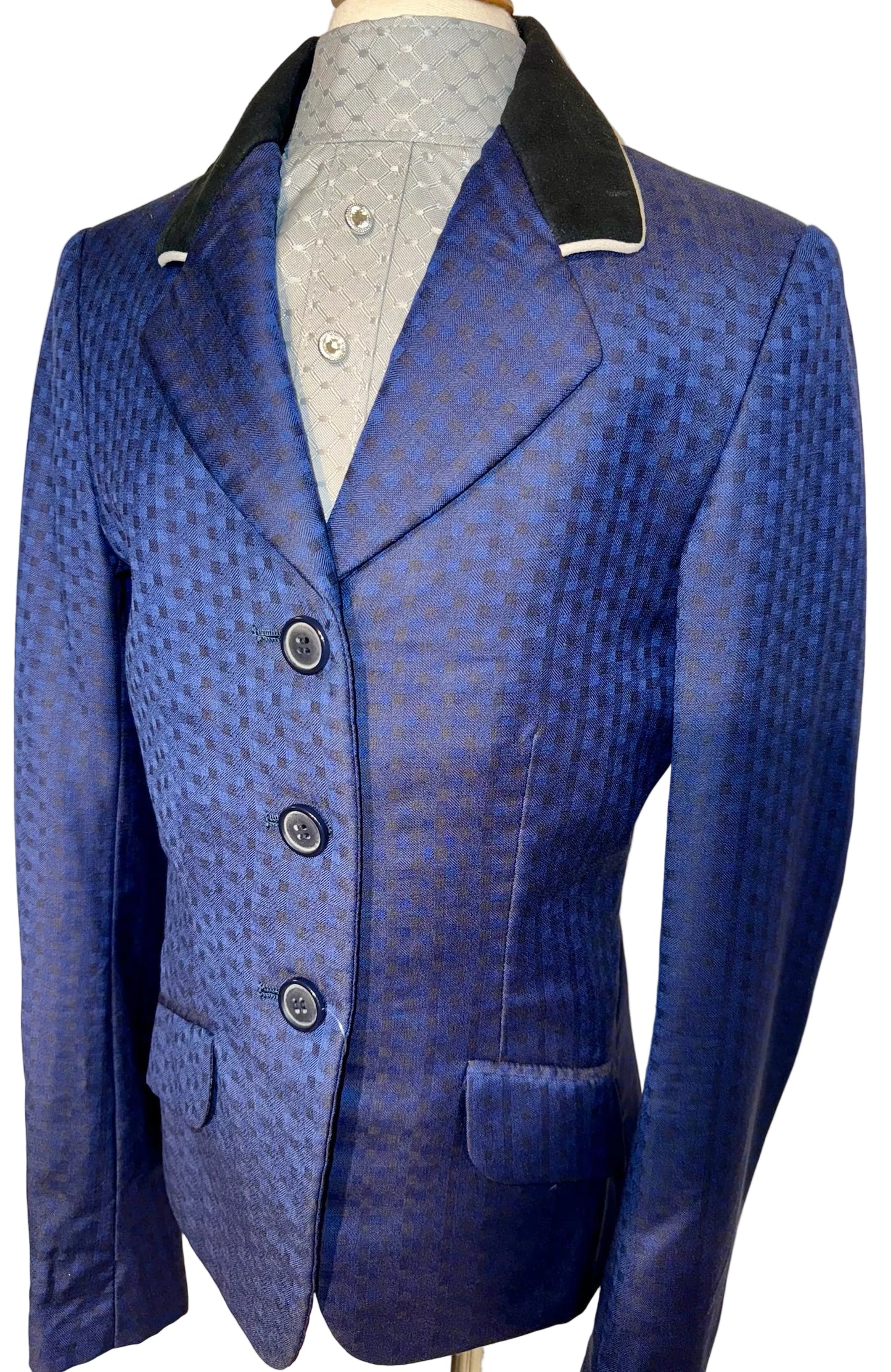 Marsha De Arriaga, Girls Hunt Coat