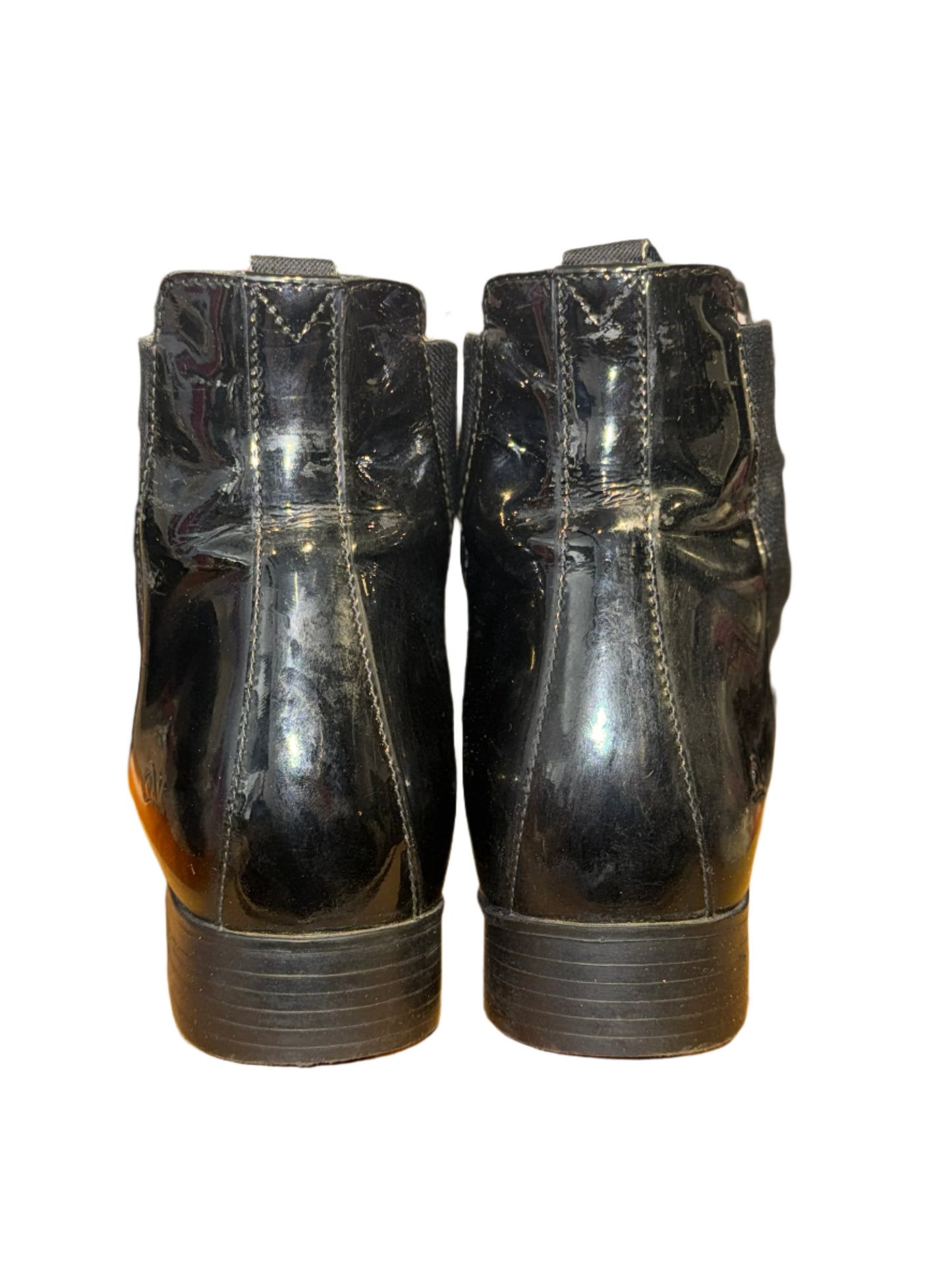 Used, Ov, W: 7.5, Black Patent Boots