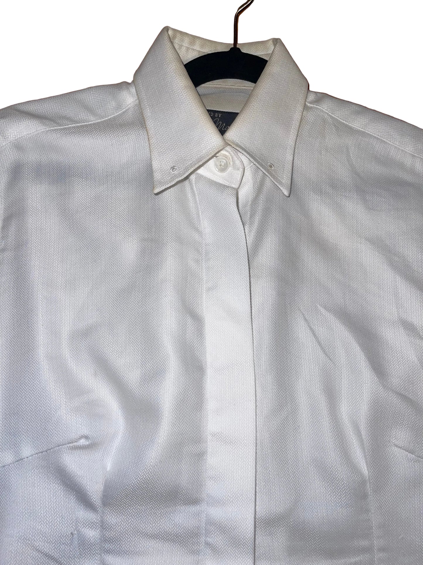 Ellie May, White Shirt