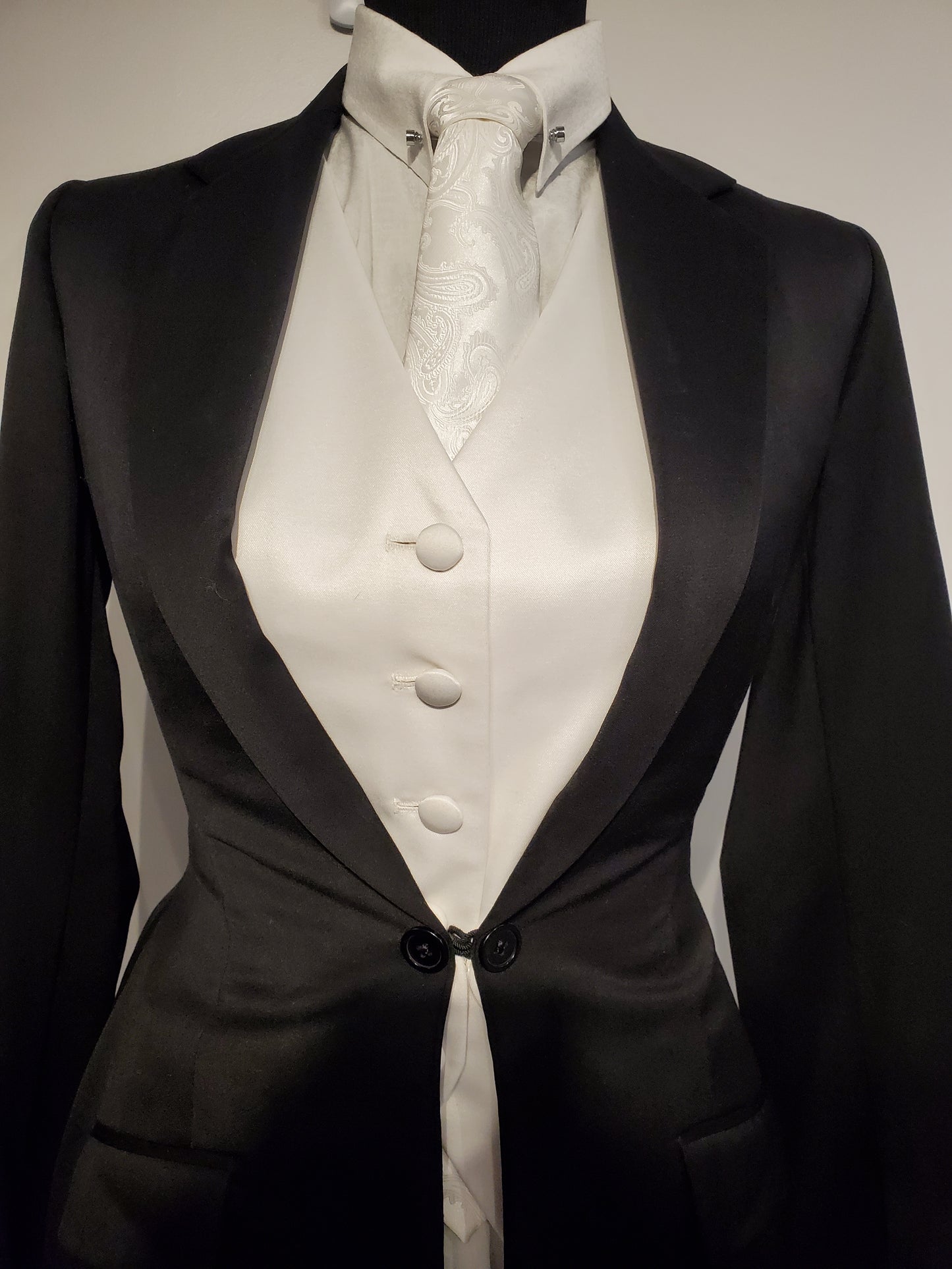 Becker Brothers Black Ladies Suit