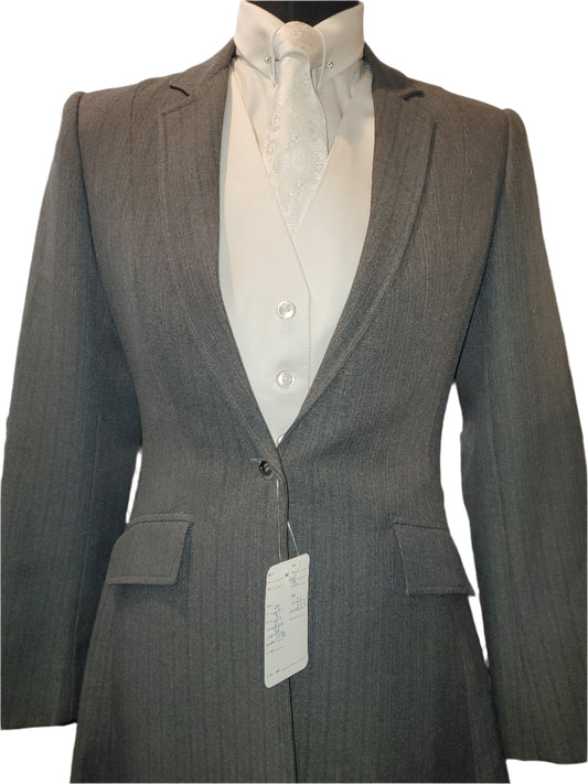 Reed Hill, Ladies Day Suit