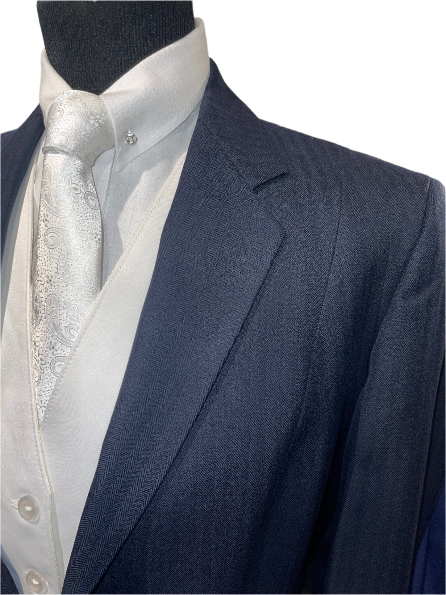 Judy Cox, Ladies Day Suit