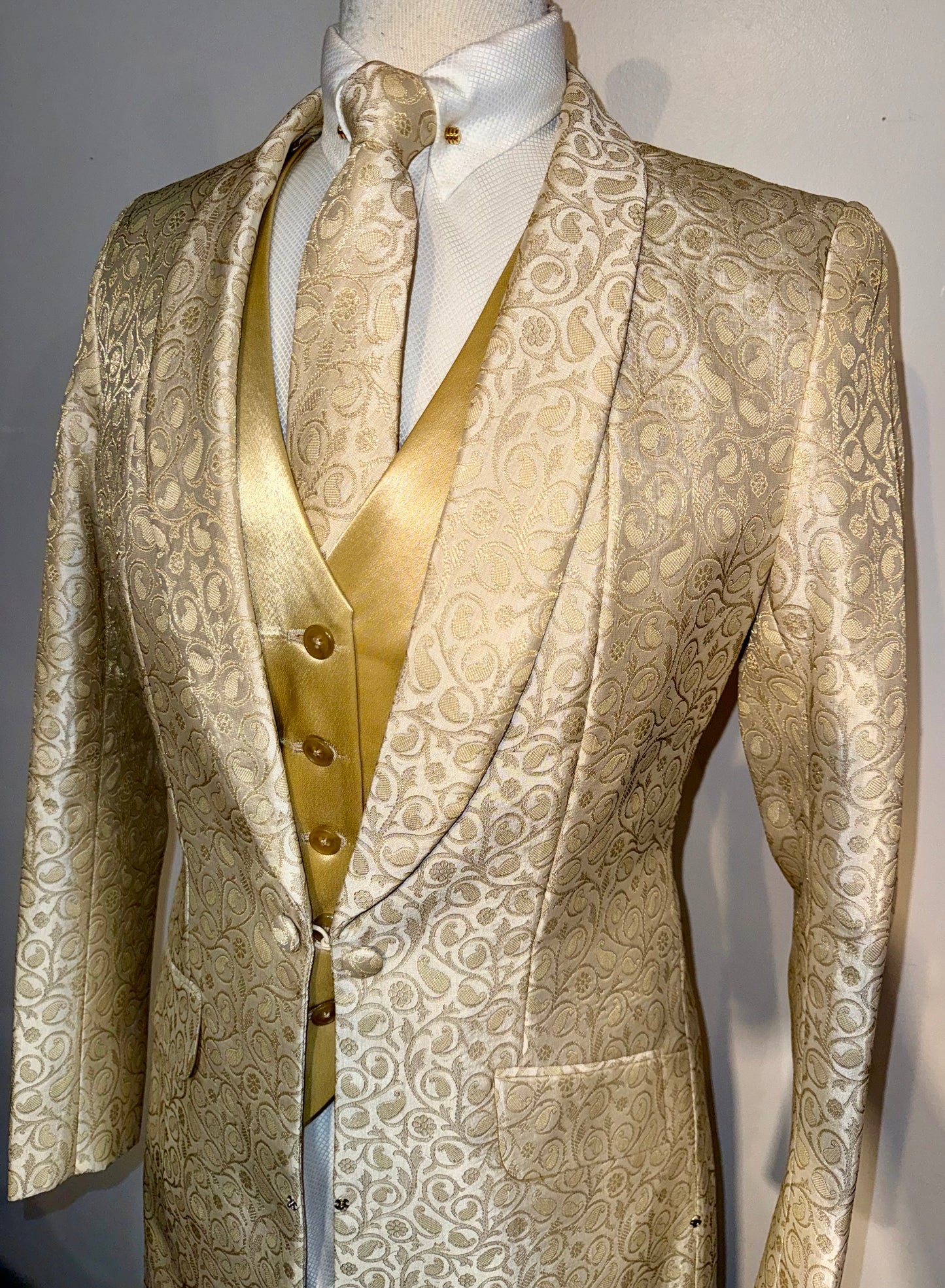 Marsha De Arriaga, Cream Ladies 10 Day Coat