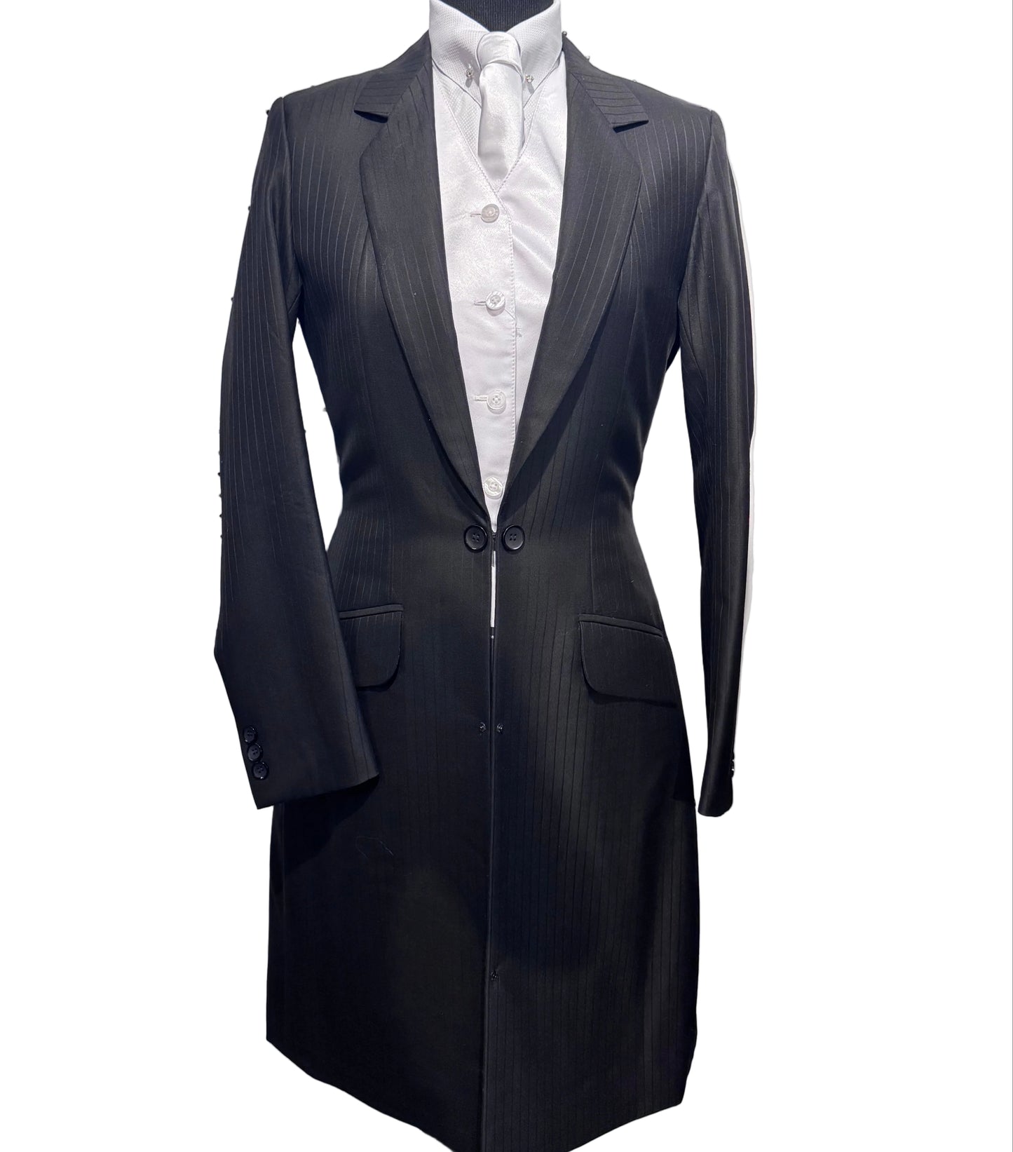Marsha De Arriaga, Black Ladies Suit