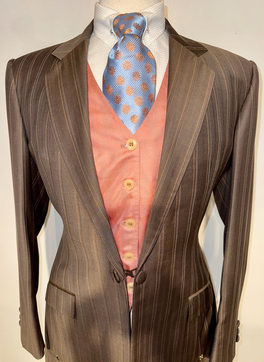 Show Season, Ladies Day Suit