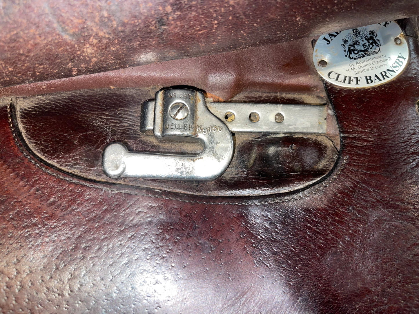 Barnsby 21in Cutback Saddle