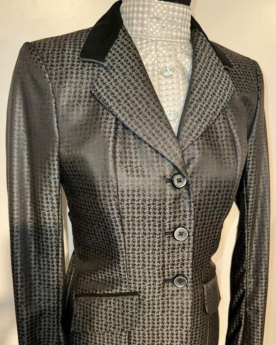 Marsha de Arriaga, Teen/Ladies Hunt Coat