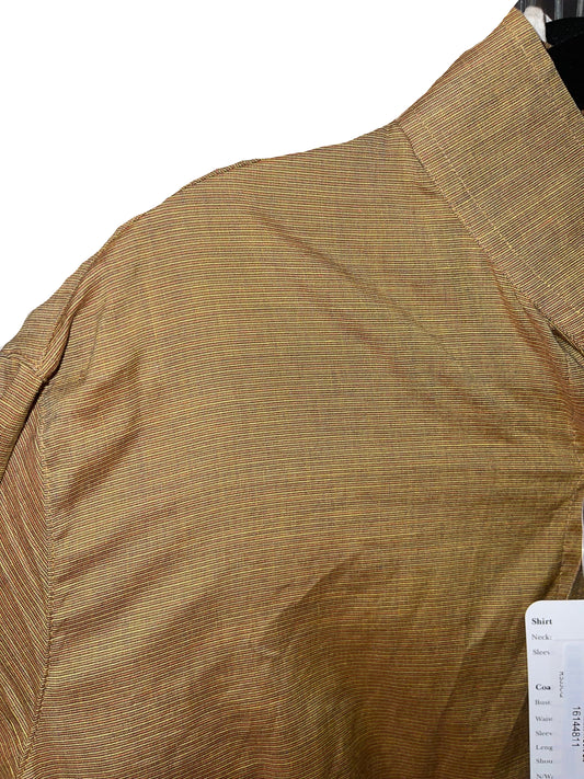 Essex, Gold 34 Hunt Shirt