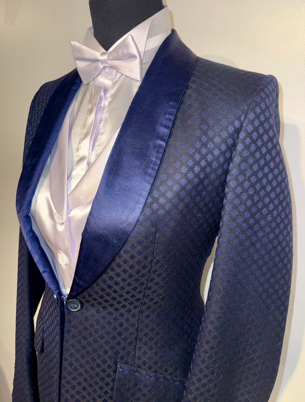Hawkewood, Custom Navy Formal