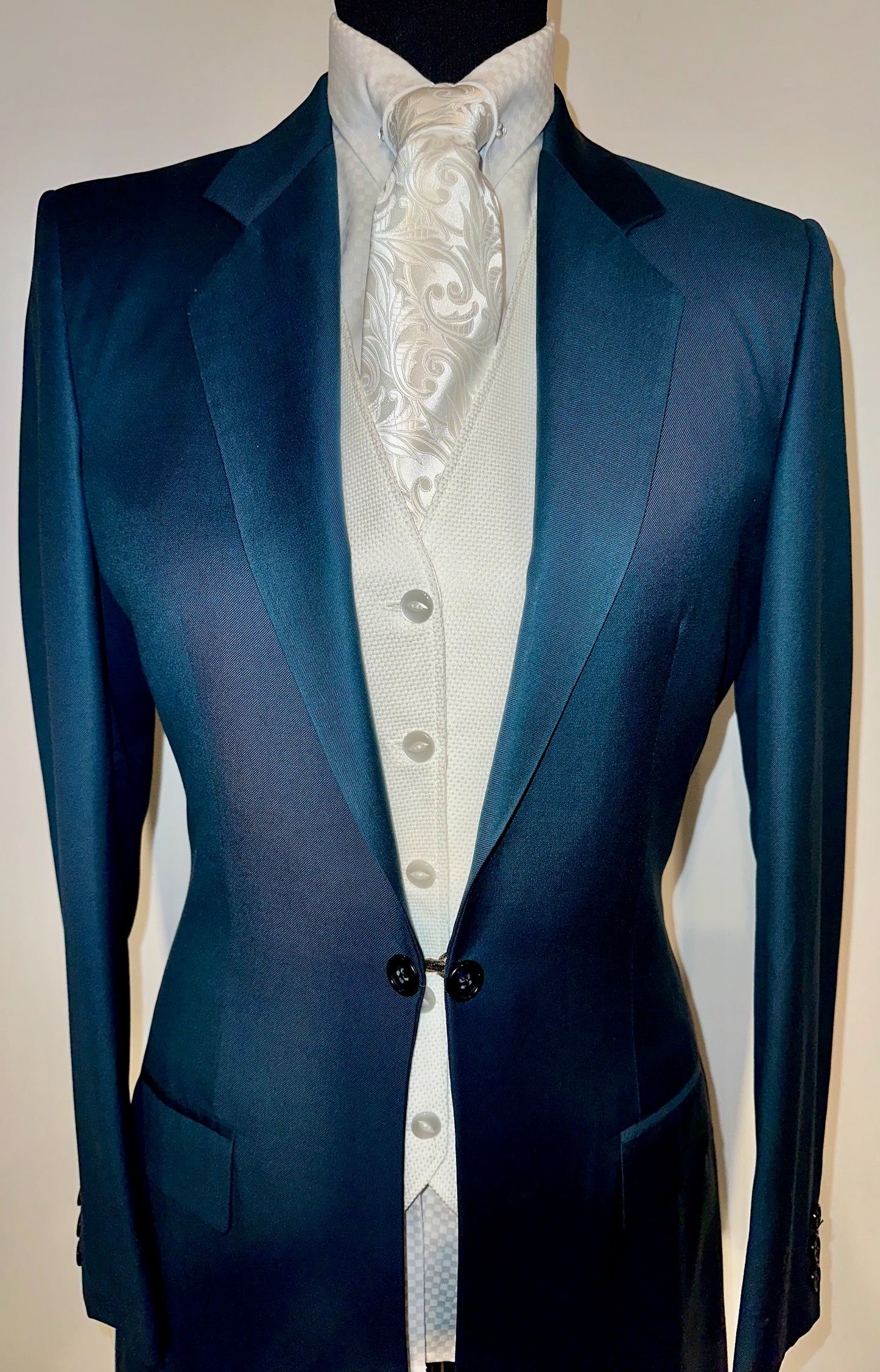 Carl Meyers, Ladies Day Suit