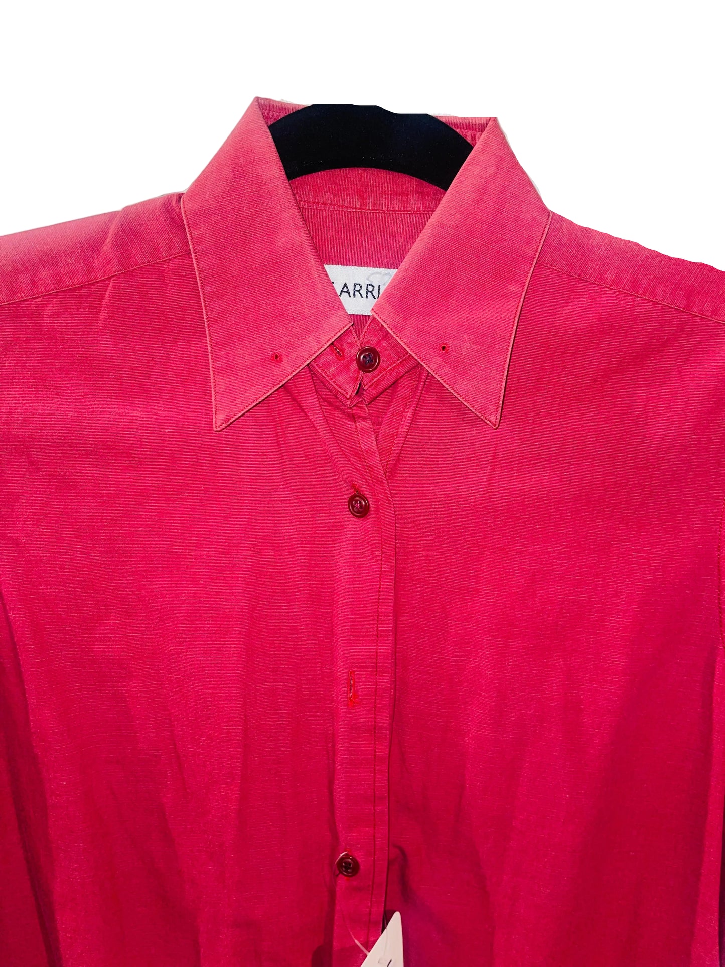 Marsha De Arriaga, Red Shirt
