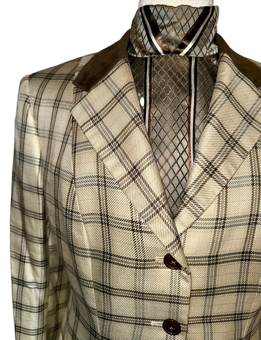 Fancy Fox, Ladies Dickie