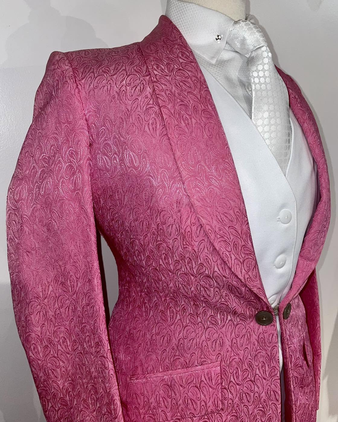 Becker Brothers, Pink Day Coat