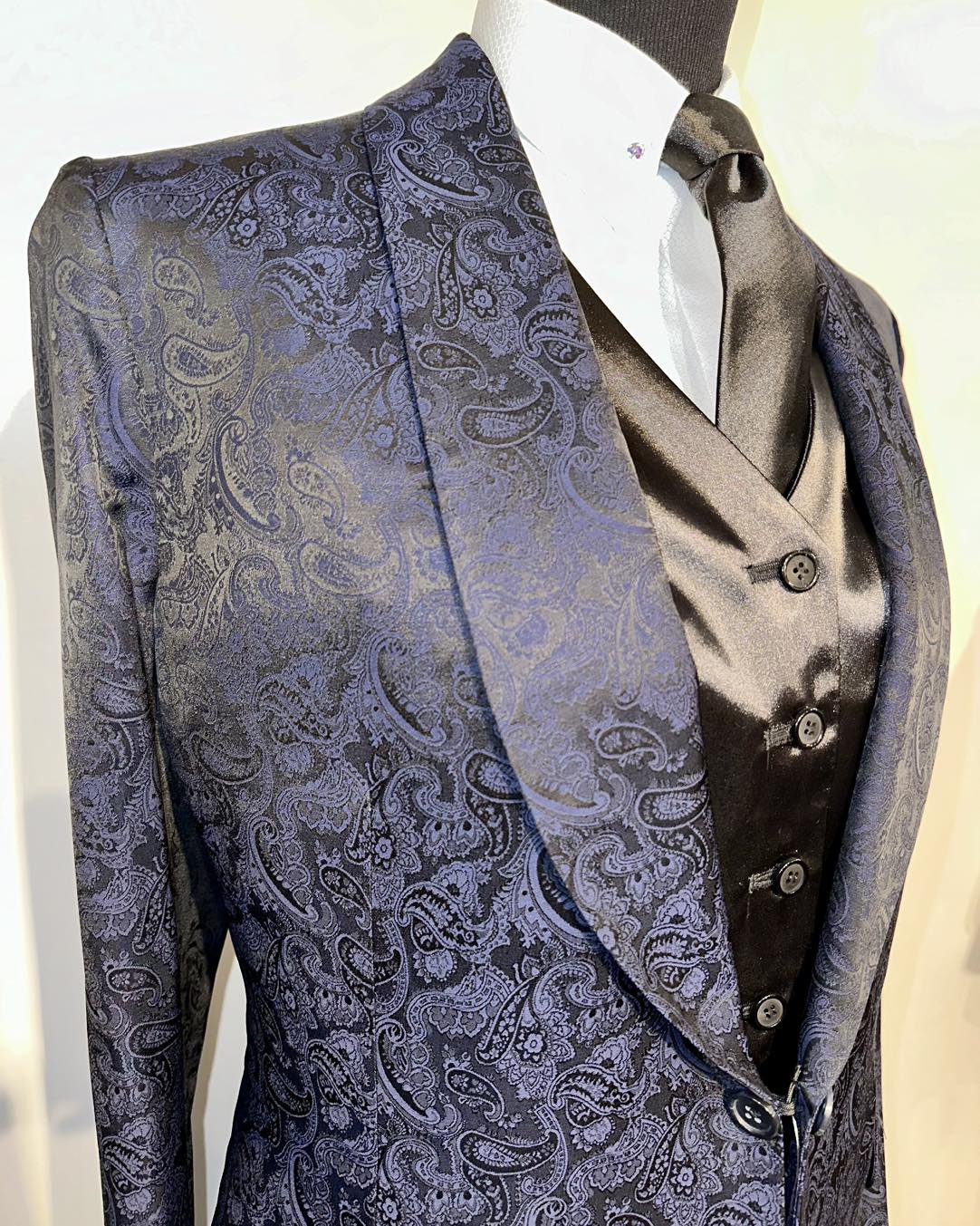 Bleu, Custom Ladies Day Coat