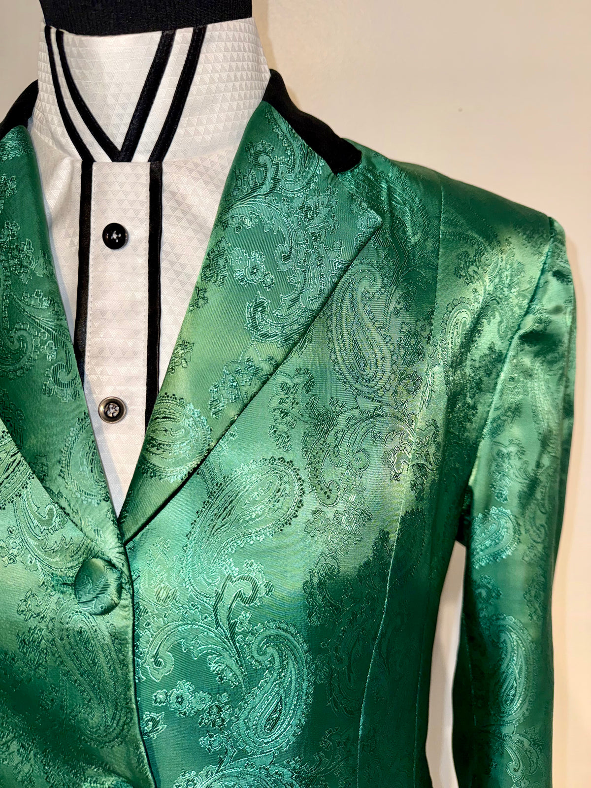 Huntress, Green Ladies Hunt Coat