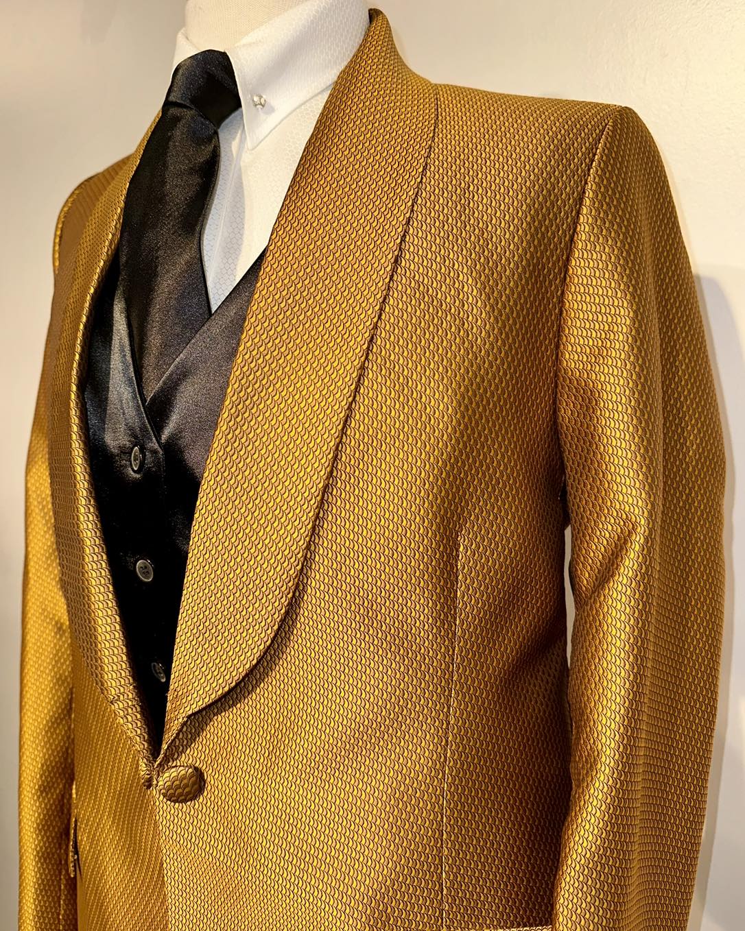 Huntress, Ladies Bronze Day Coat