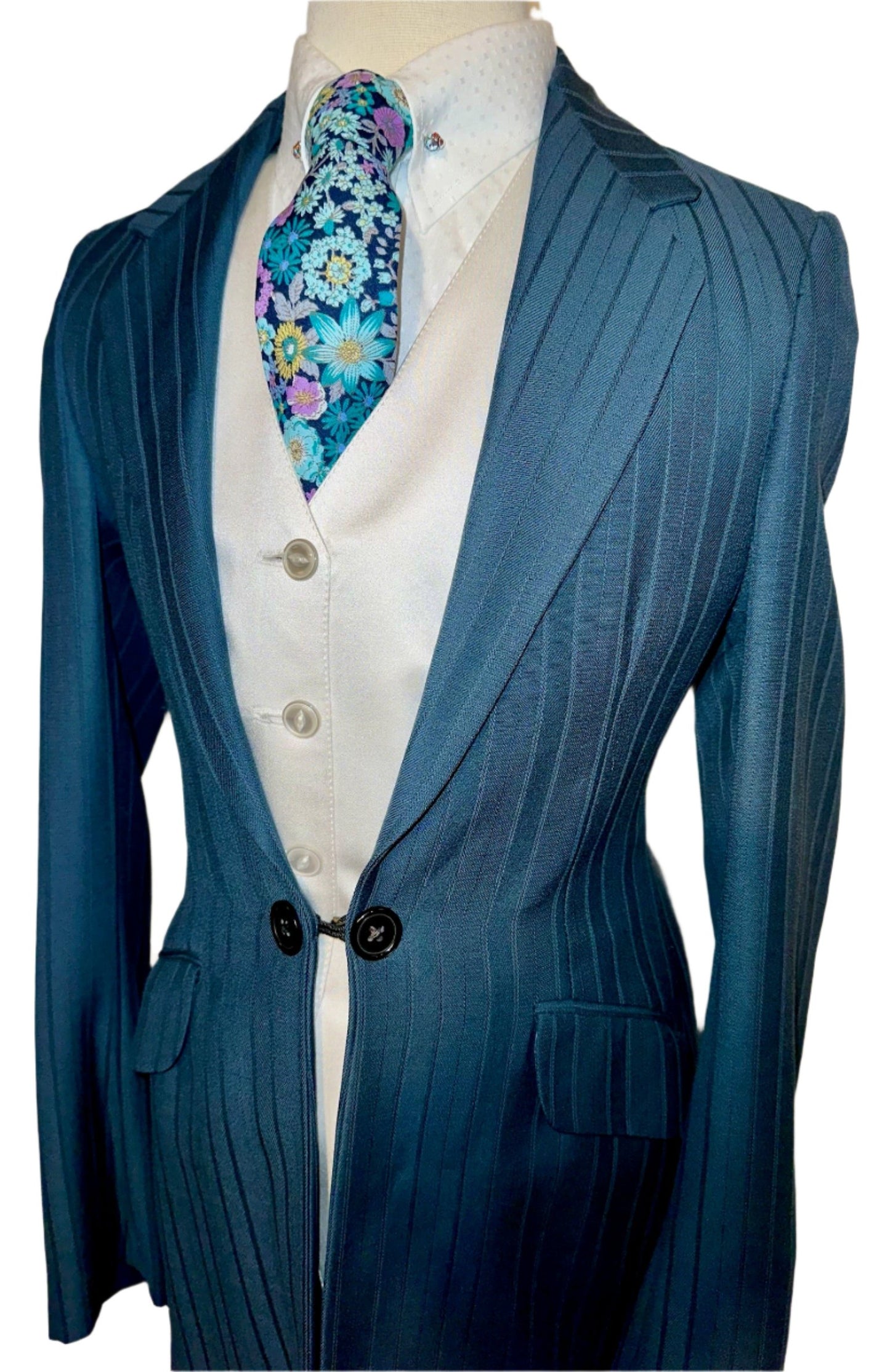 Marsha de Arriaga, Girl's Day Suit