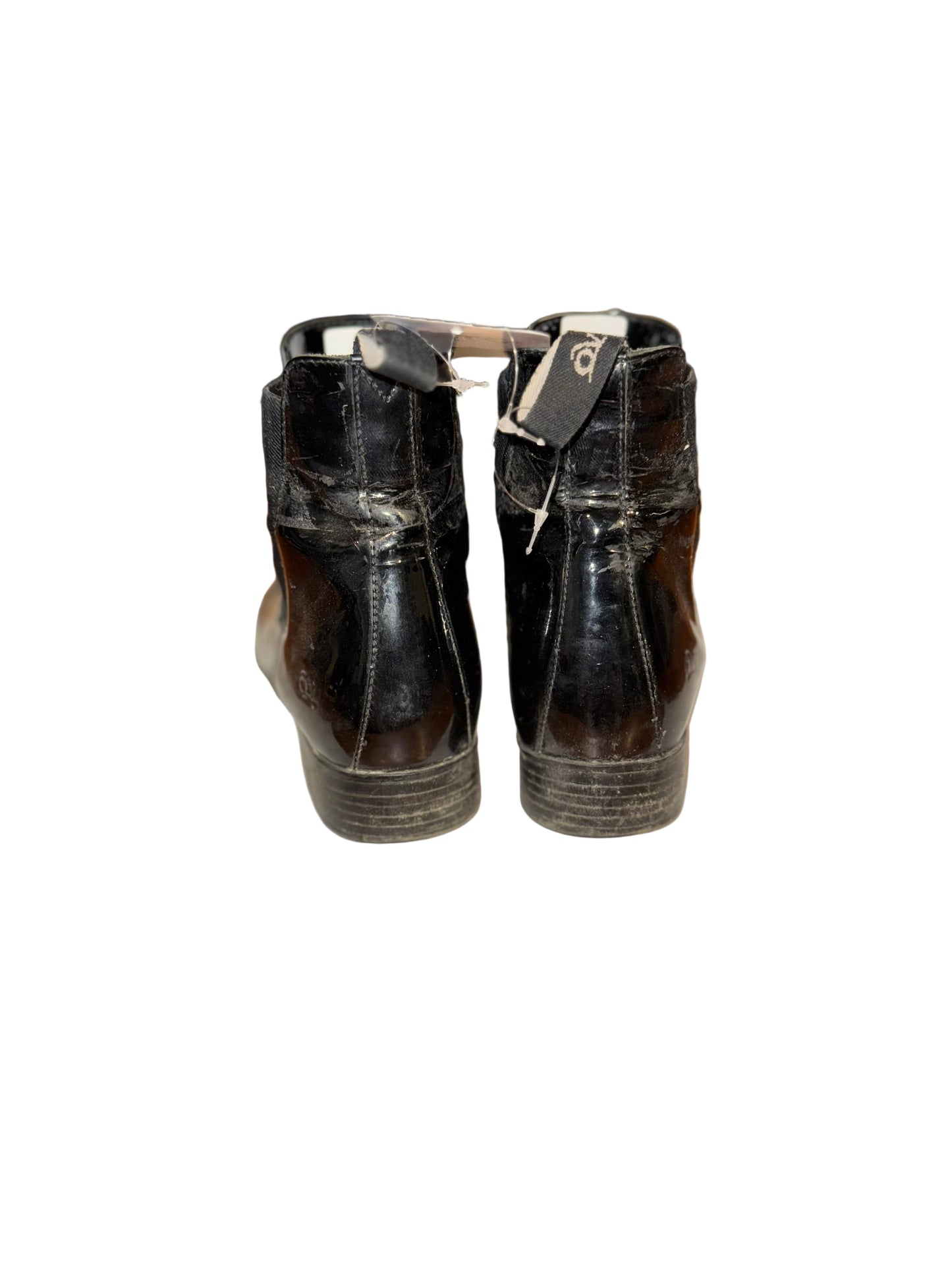 Ovation, W: 7 1/2, Black Patent Boots