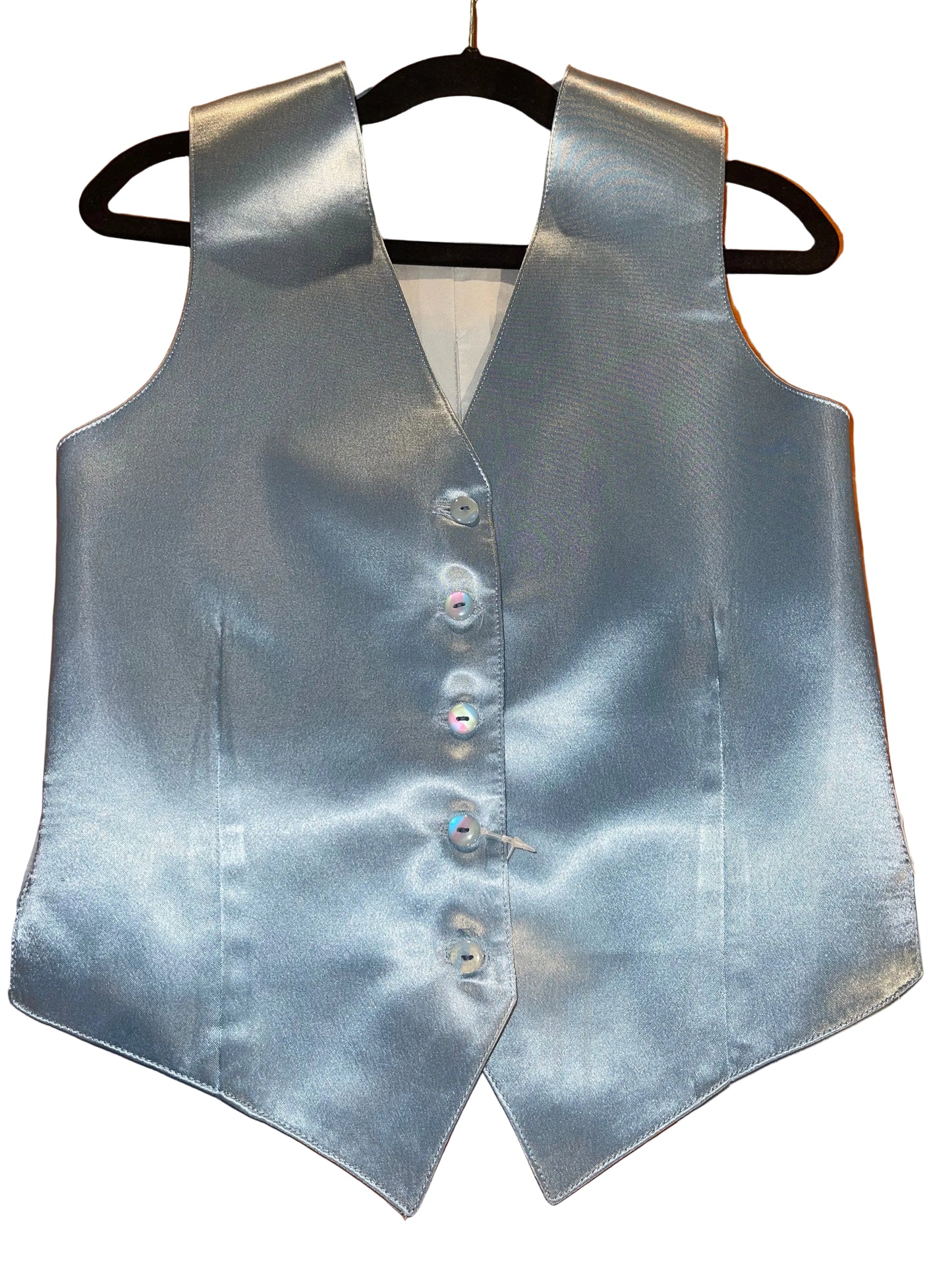 BRB, Blue Vest