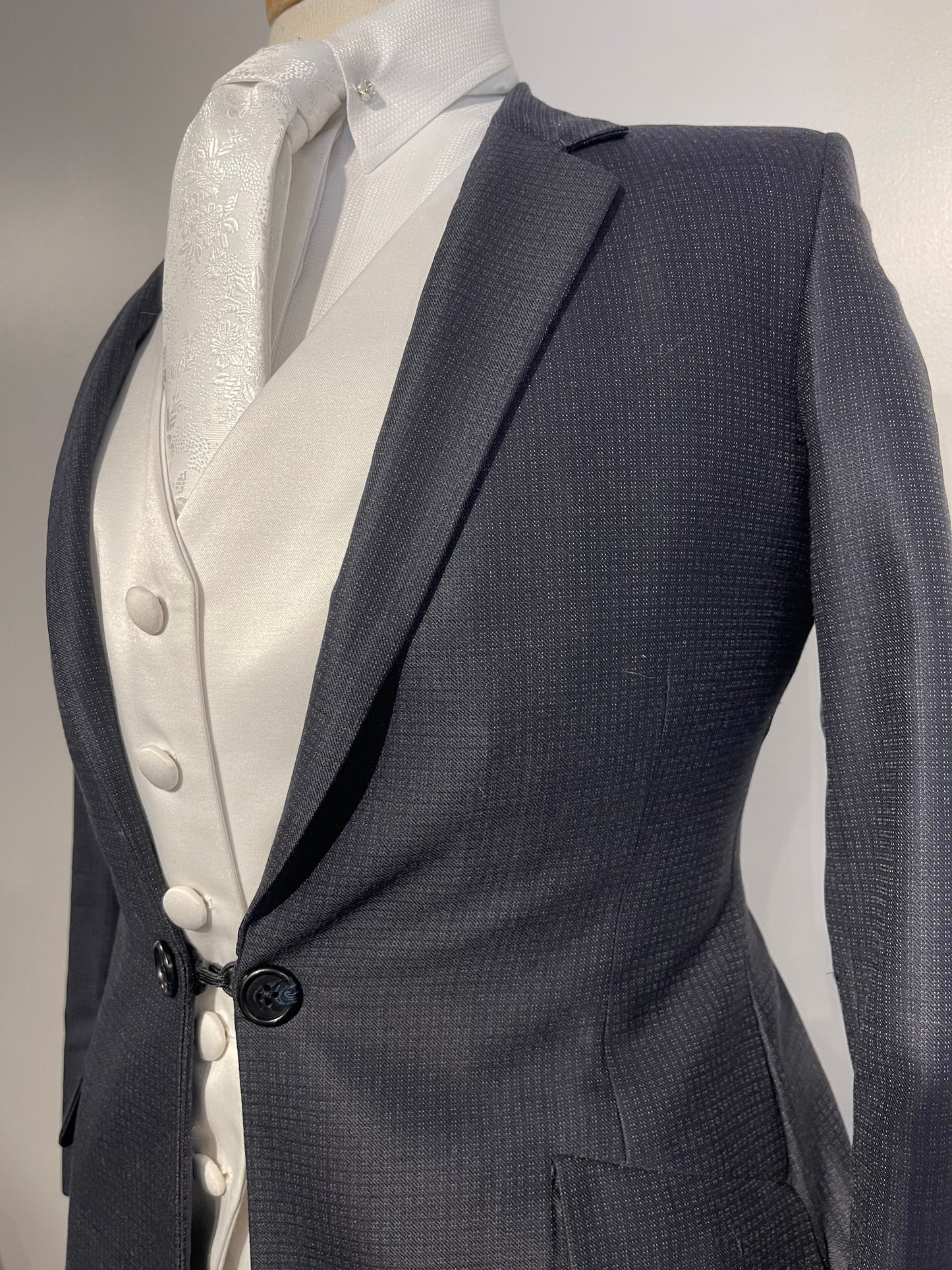 Custom, Youth Day Suit