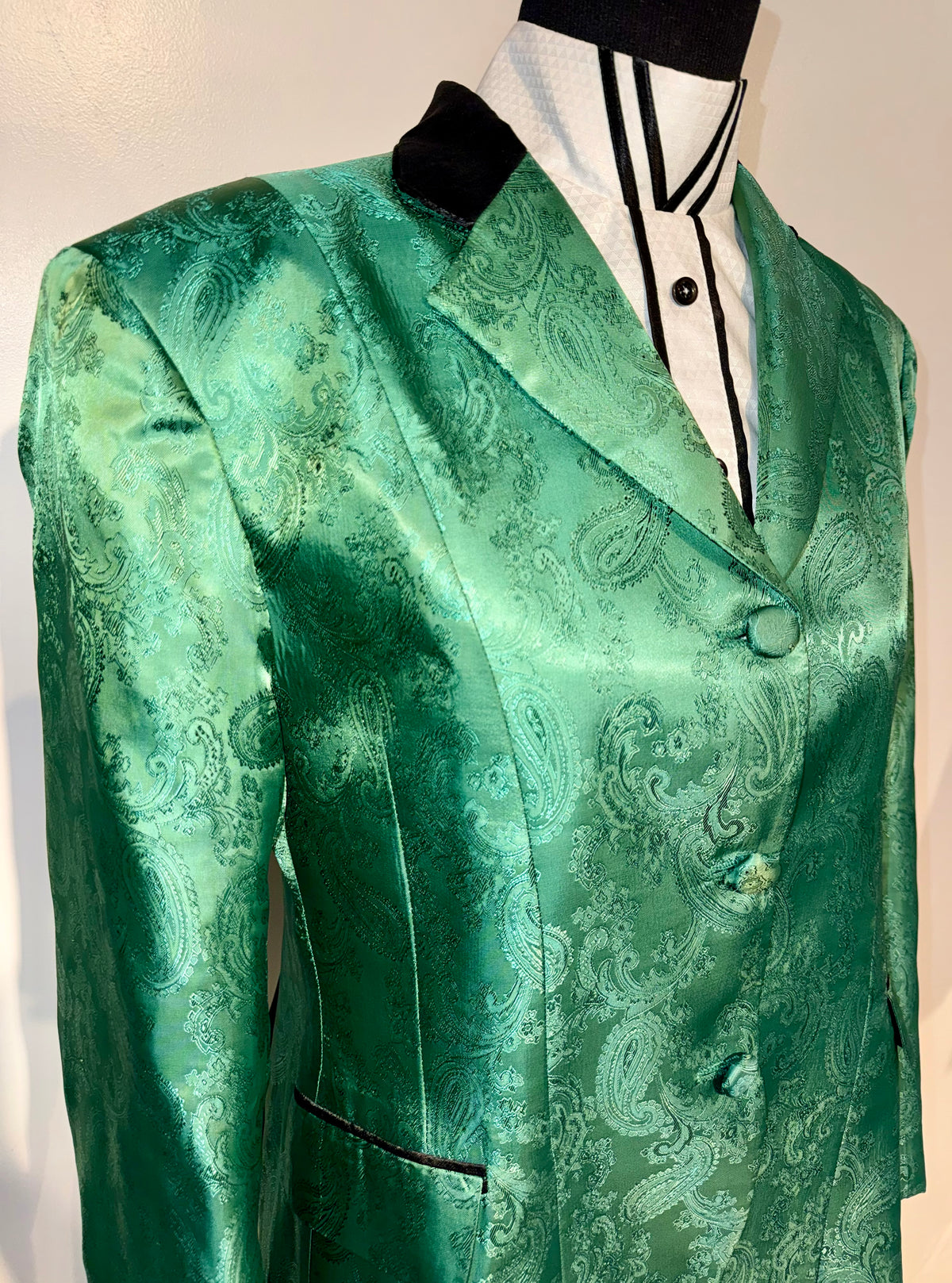 Huntress, Green Ladies Hunt Coat
