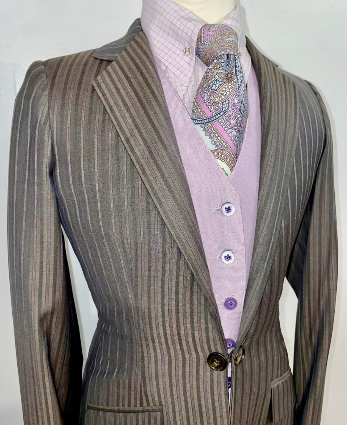 Becker Brothers, Youth Day Suit