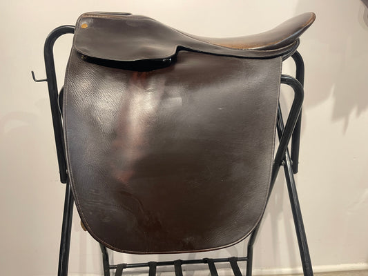 Campbell 21in Cutback Saddle