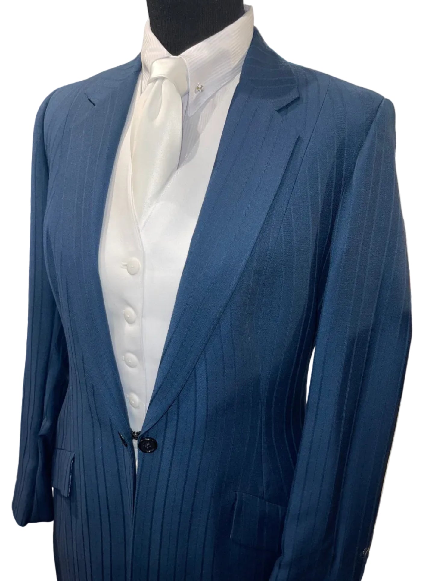 Hawkewood, Ladies Day Suit
