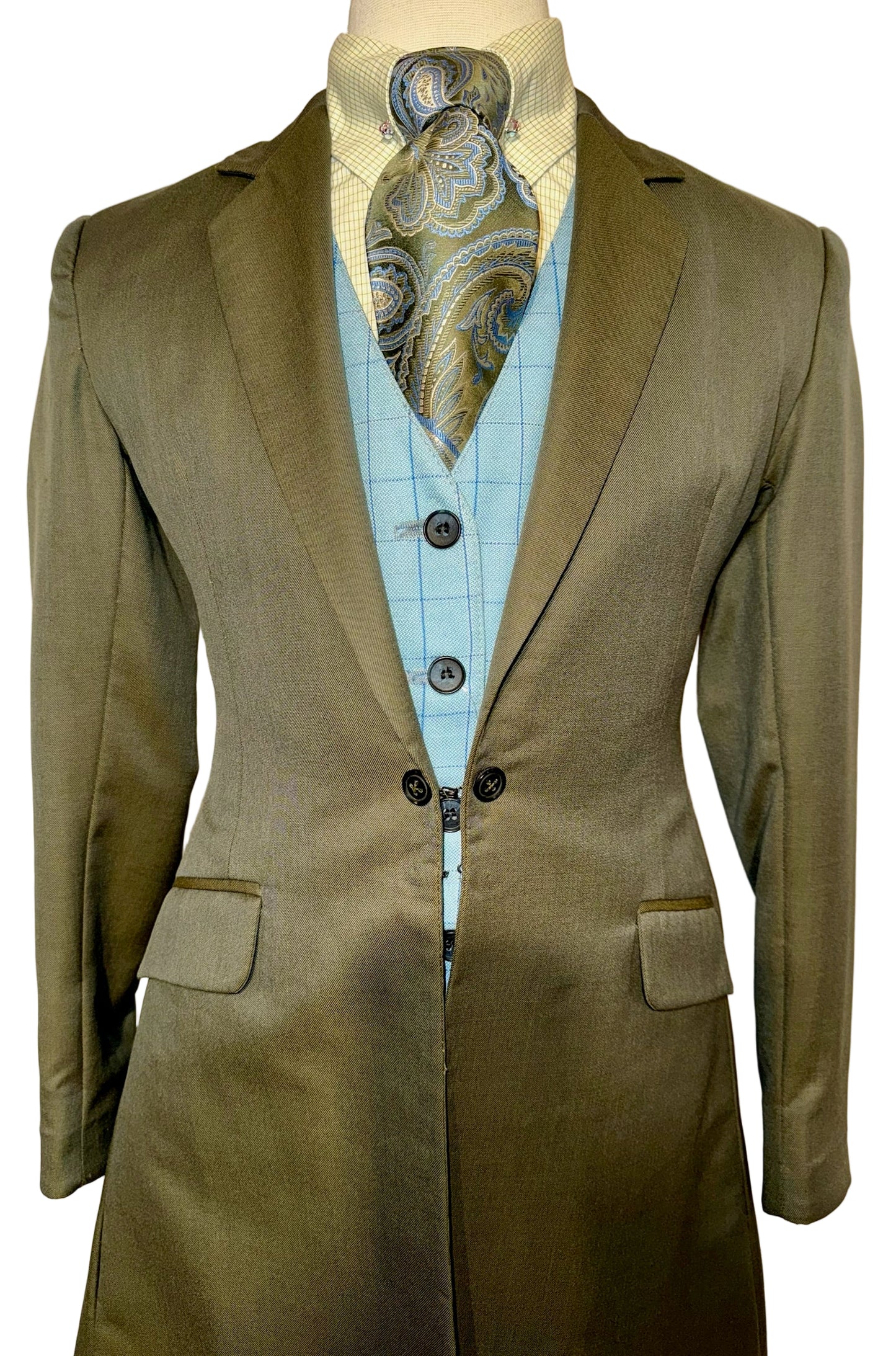 Marsha De Arriaga, Girls Day Suit