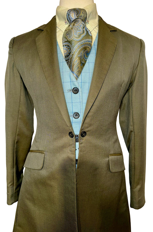 Marsha De Arriaga, Girls Day Suit