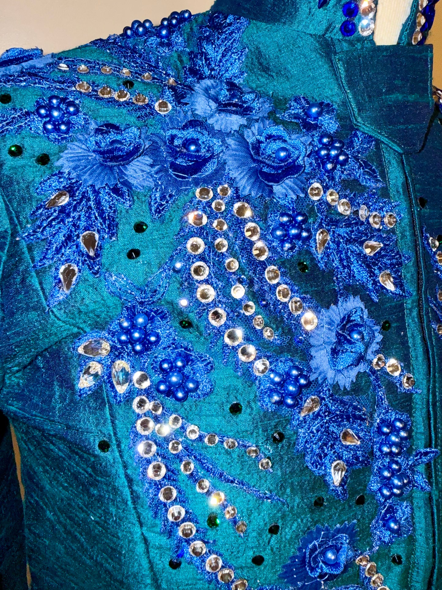 Custom, Teal Western Set