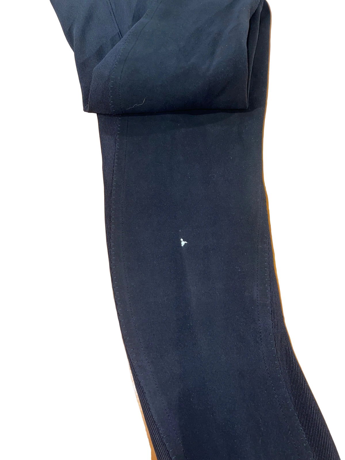 Irideon, Large bLack Breeche