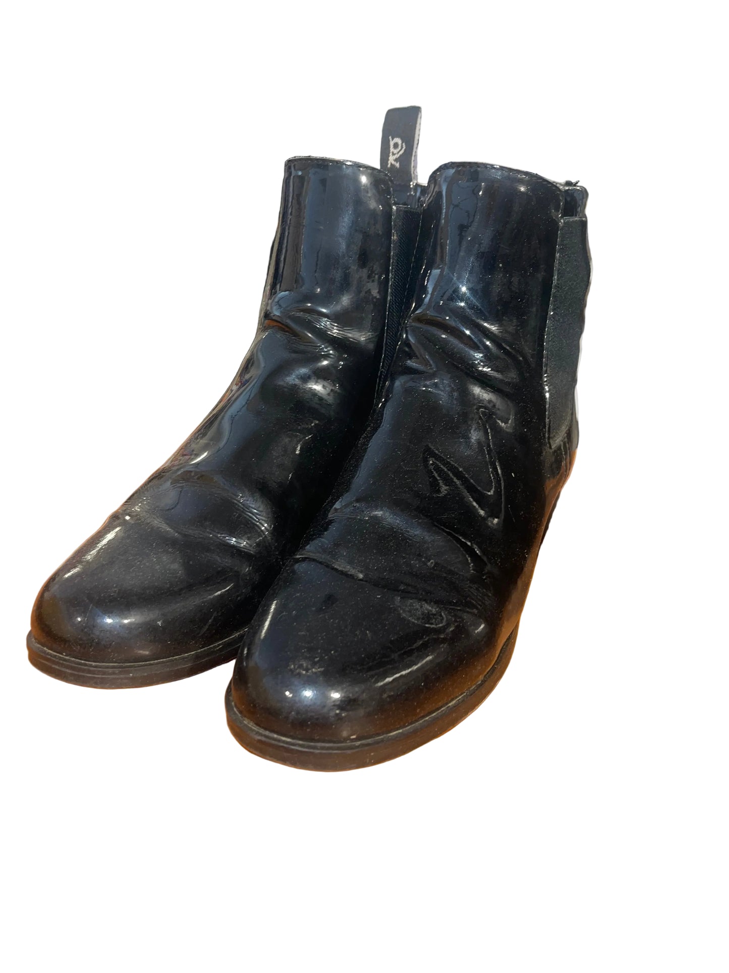 Ovation, Black 8.5 Patent Boots