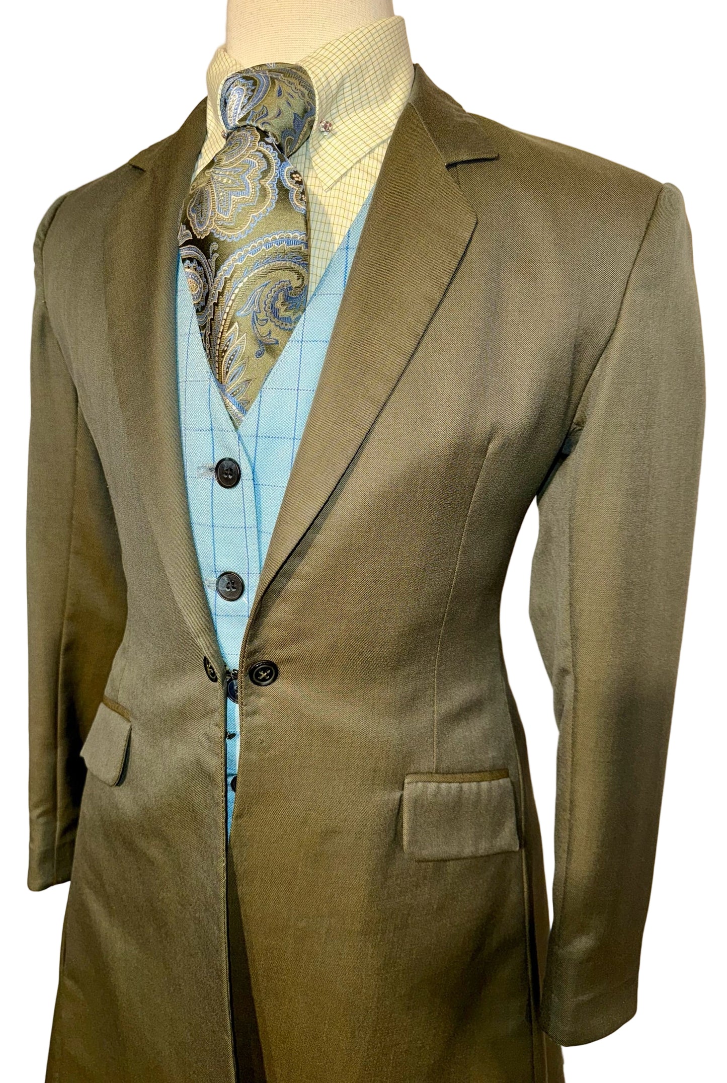 Marsha De Arriaga, Girls Day Suit