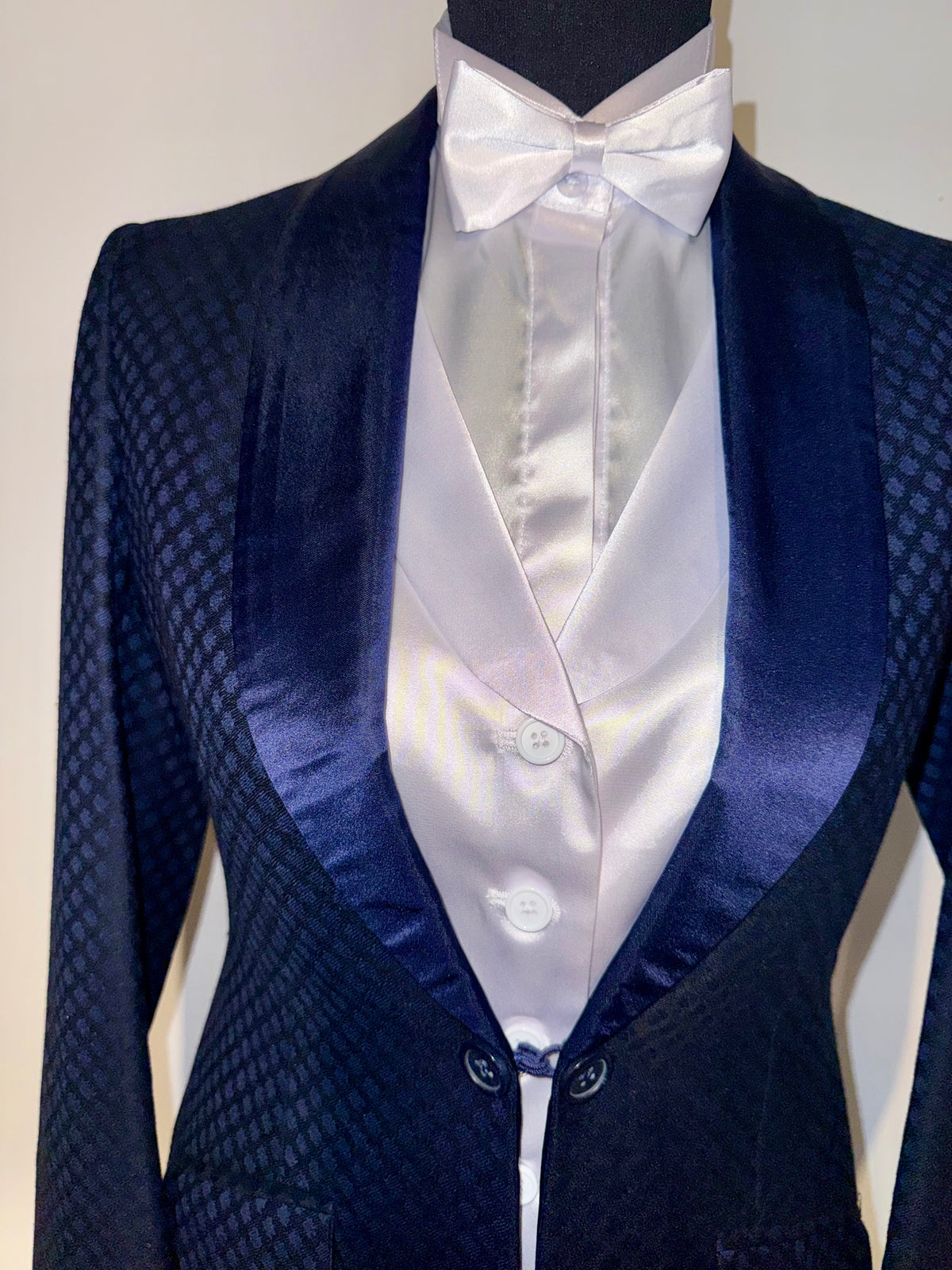 Hawkewood, Custom Navy Formal