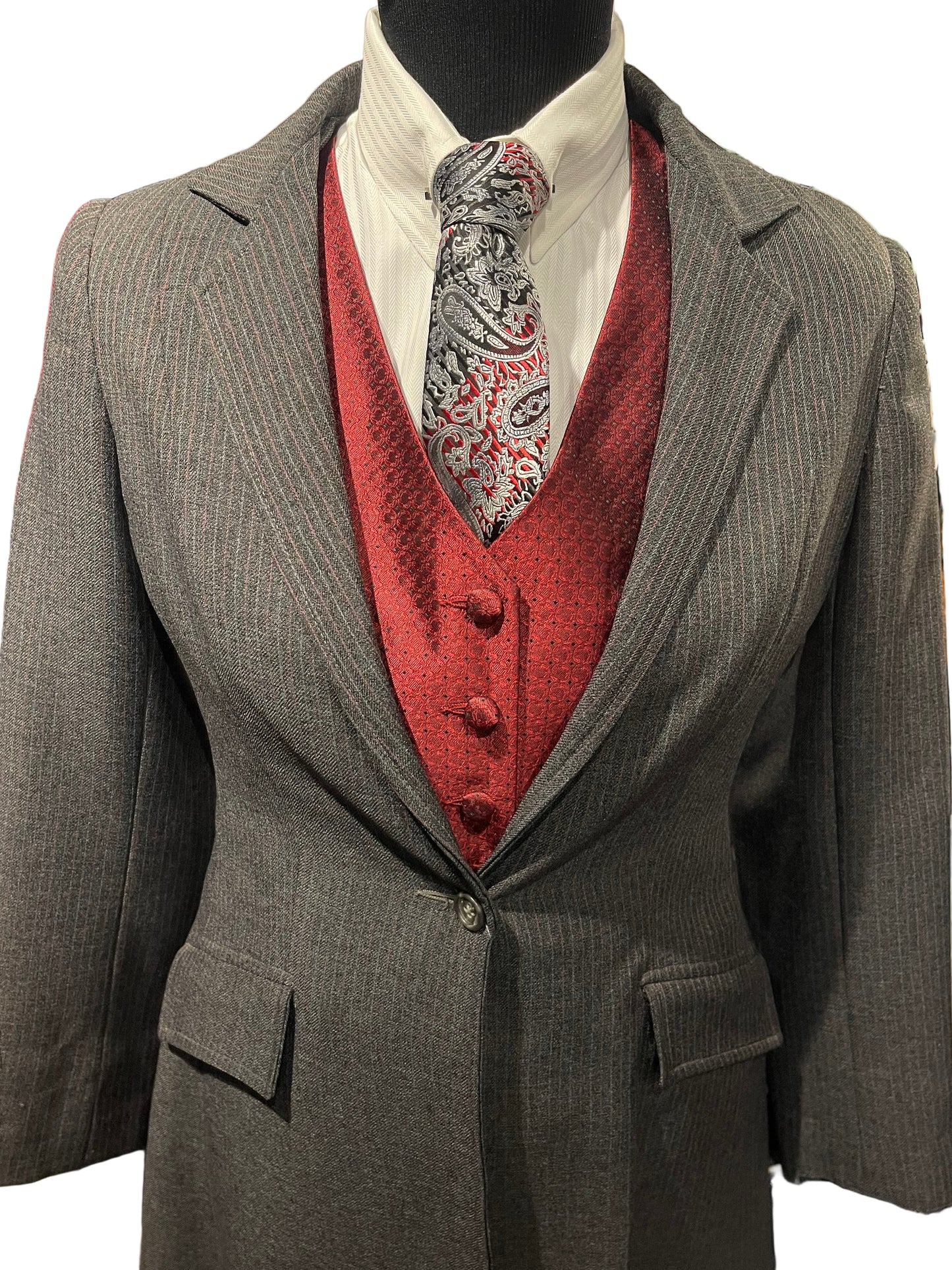 Reed Hill, Ladies Day Suit