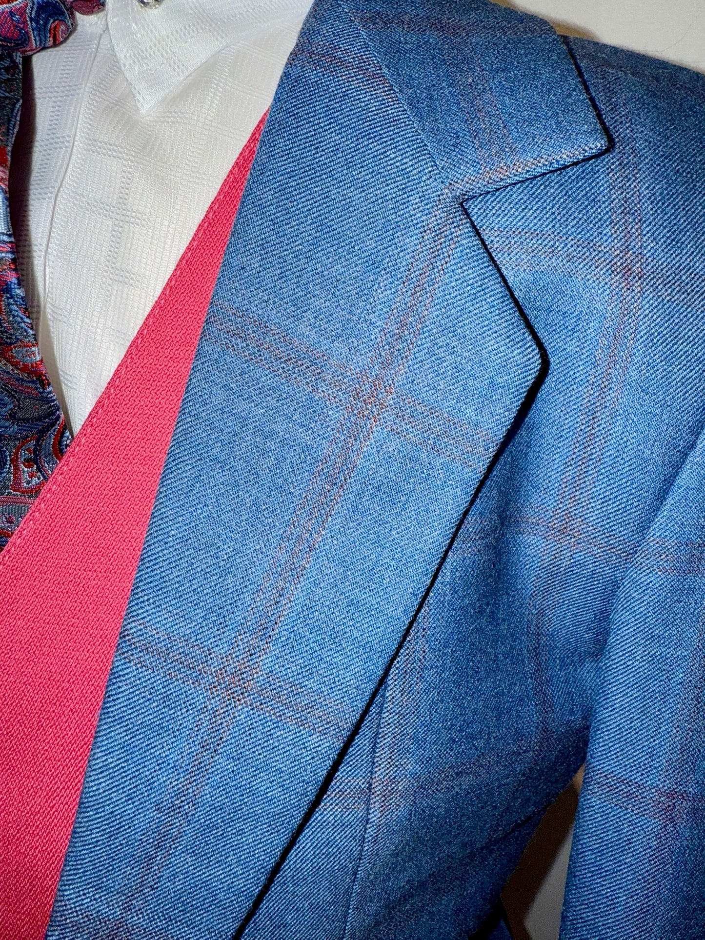 Marsha de Arriaga, Girls Day Suit