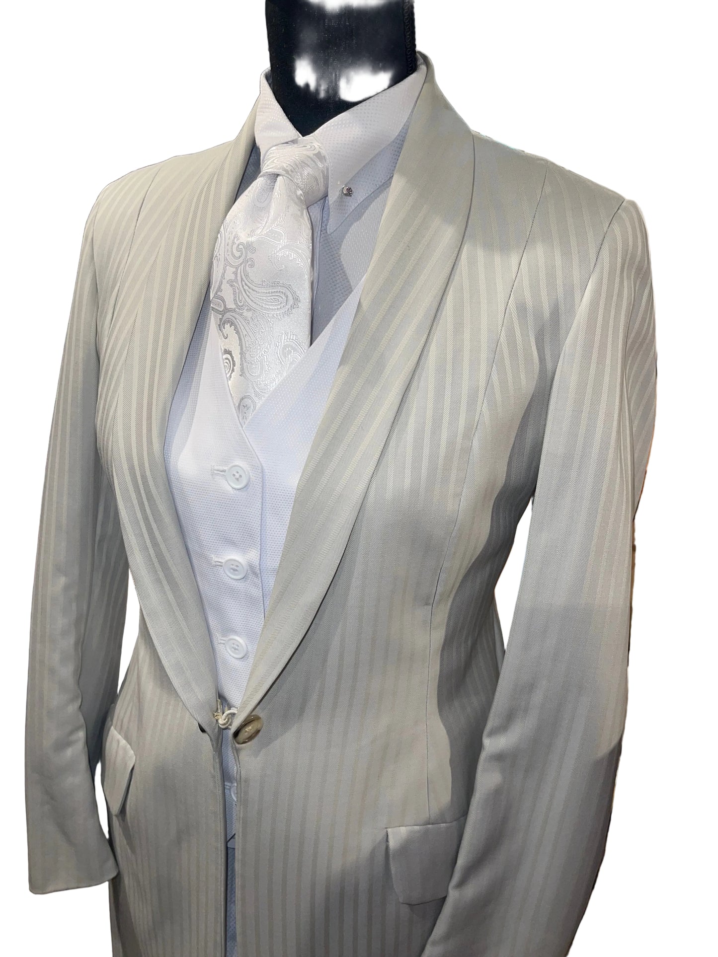 Saddle Seat Connection, Silver Day Coat