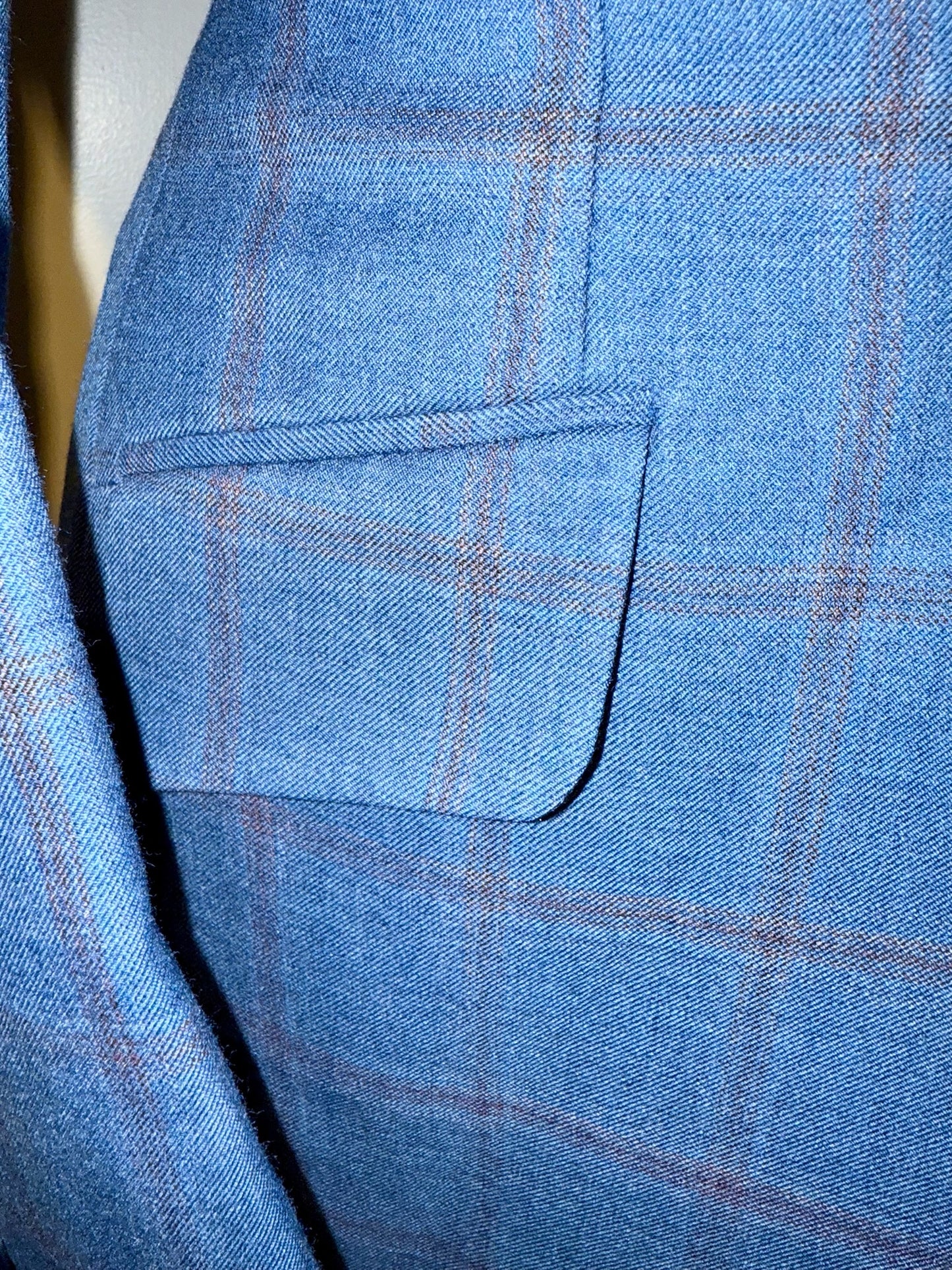 Marsha de Arriaga, Girls Day Suit